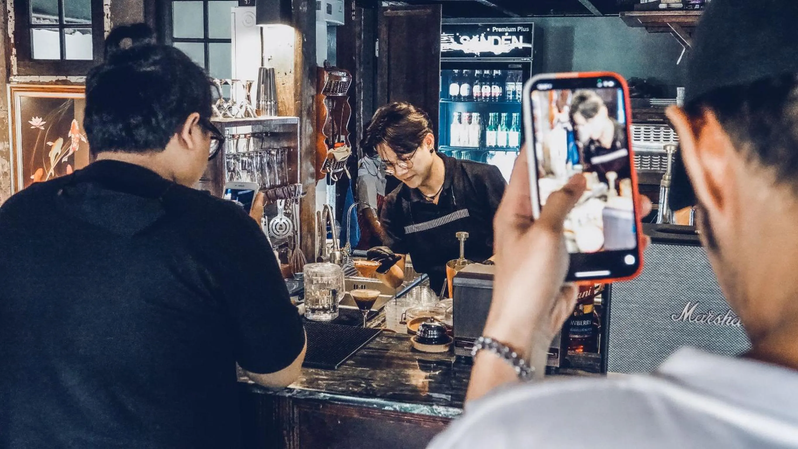 Restaurant/places to eat in Velawarin Hotel