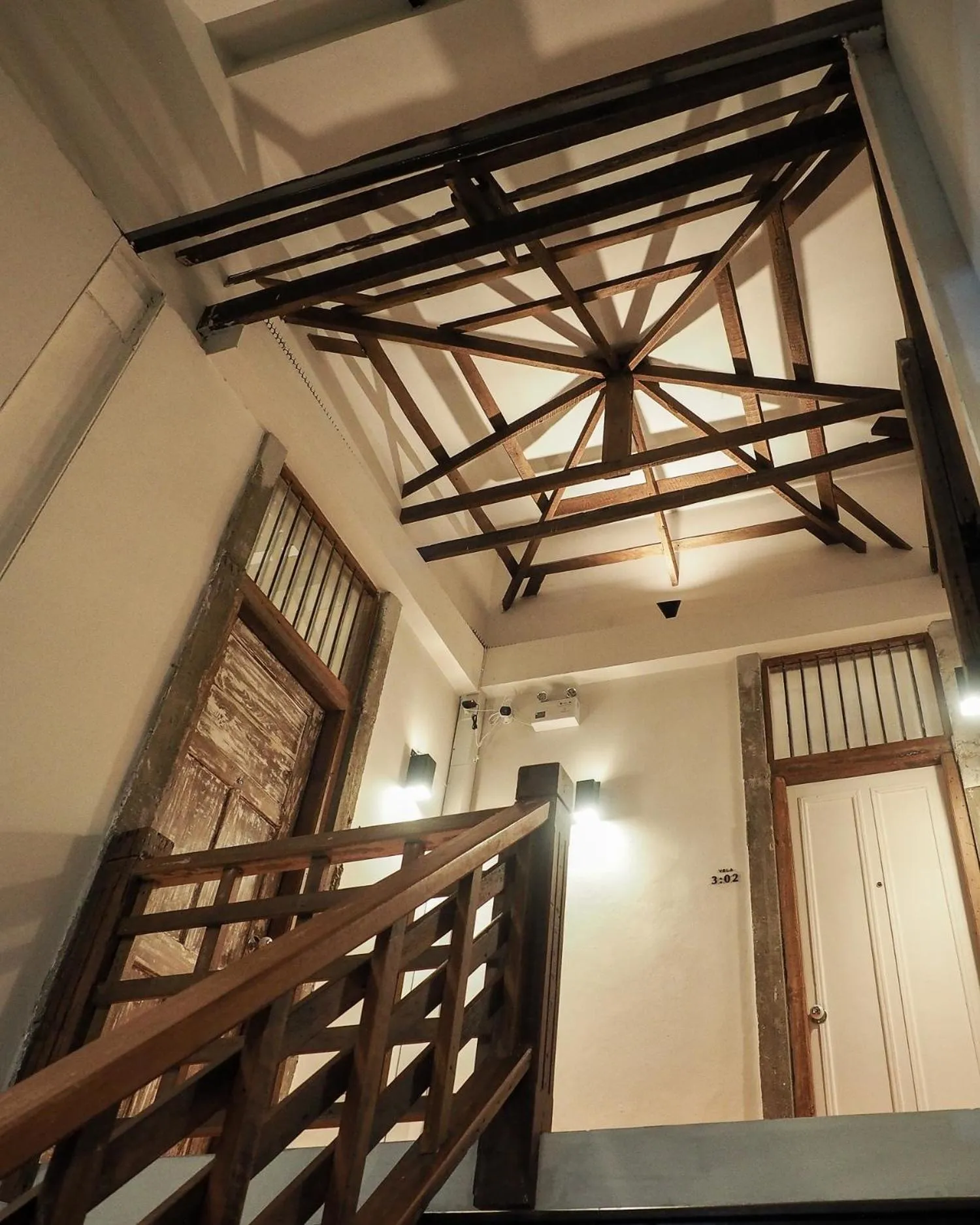 Decorative detail in Velawarin Hotel