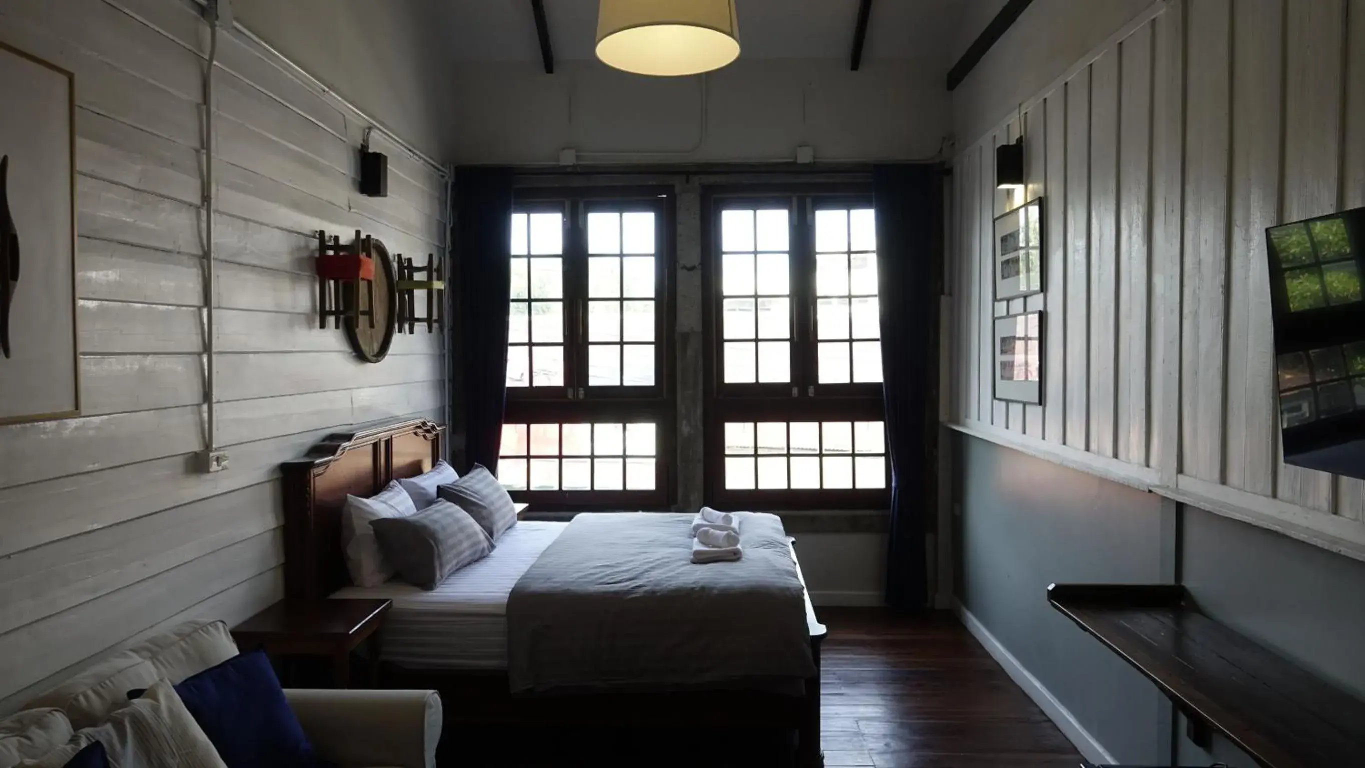 Deluxe Room in Velawarin Hotel Deluxe Room in Velawarin Hotel