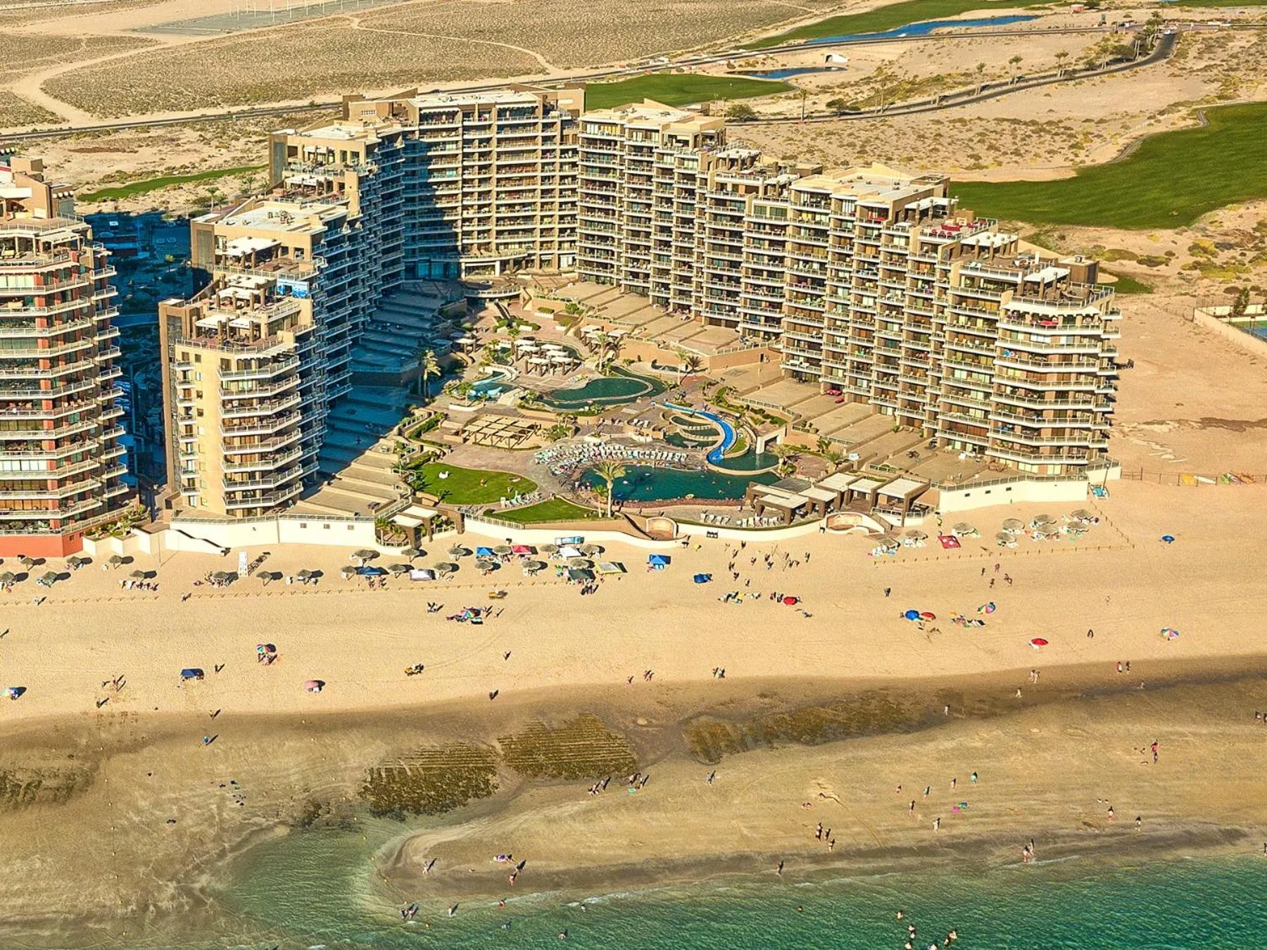 Las Palomas 2BR GROUND FLOOR Huge Patio/Closest to Lazy River/Steps to Beach