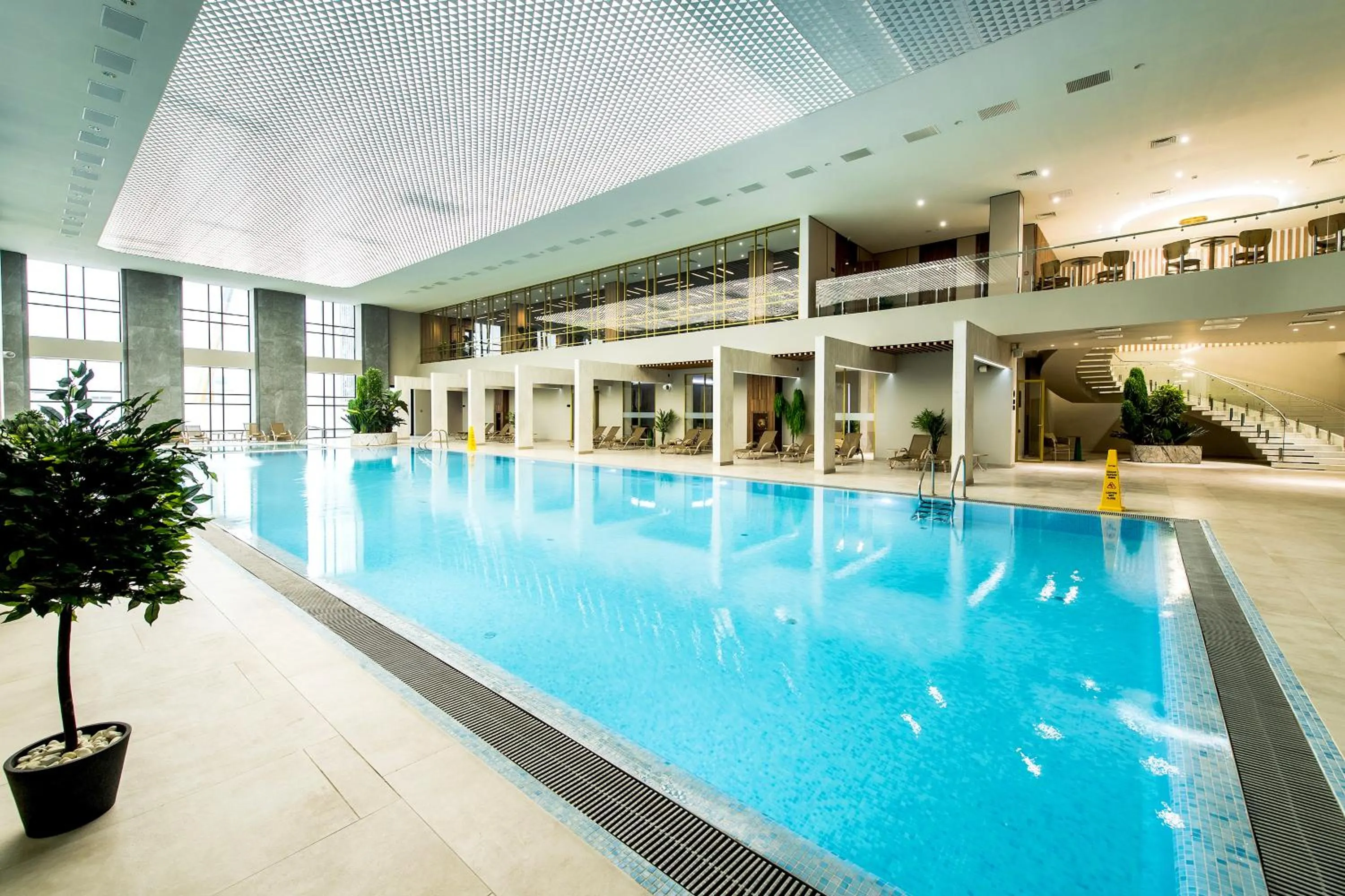 Swimming pool in Rixos Turkistan