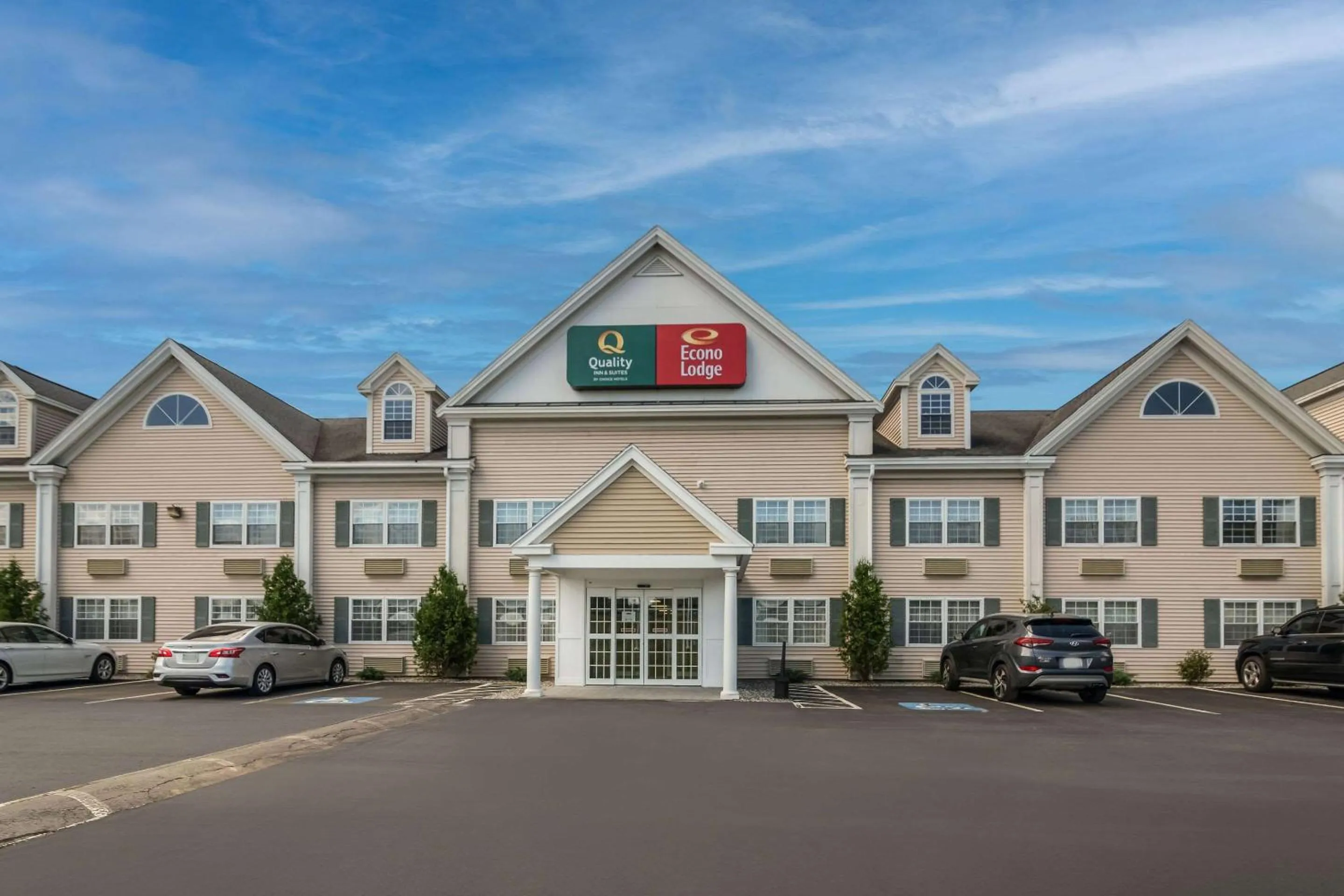 Econo Lodge Auburn I-95