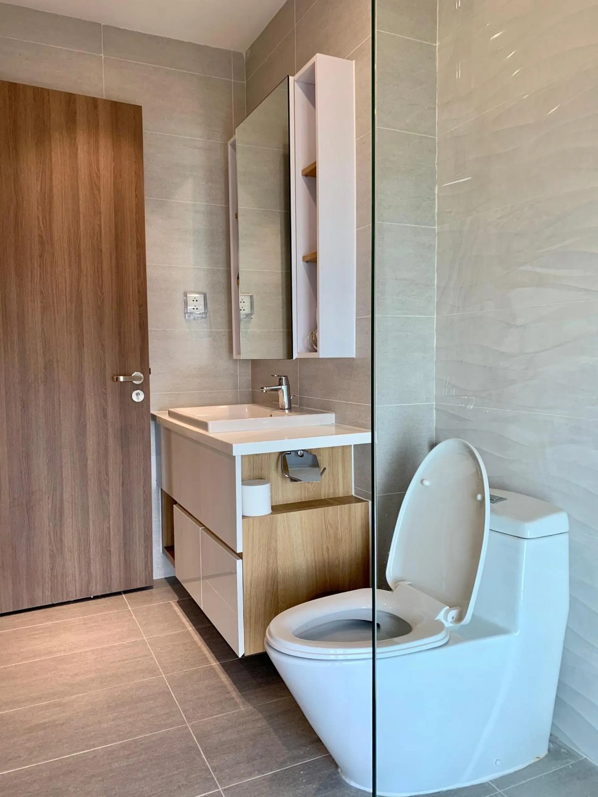 Bathroom in Wise Stay Scenia Bay Apartment