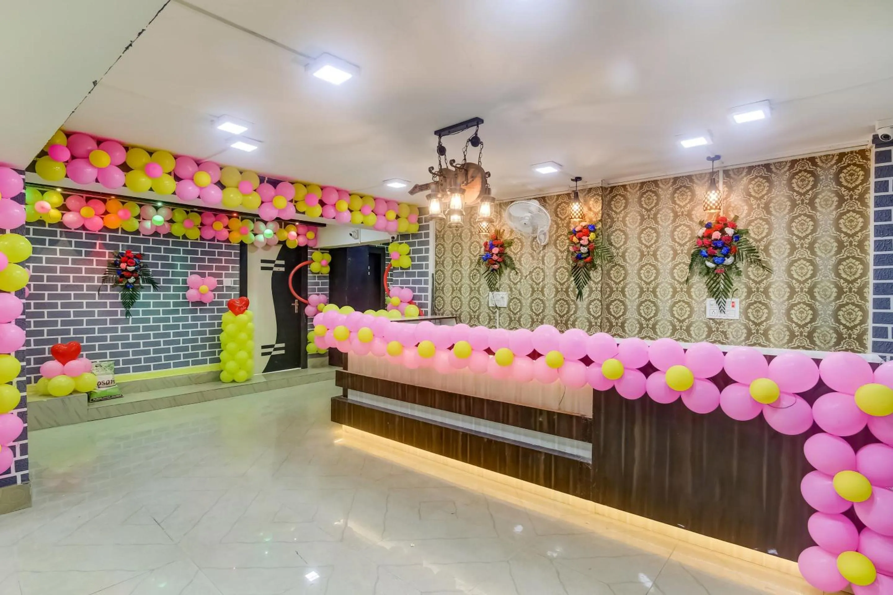 Lobby or reception in Super Capital O Divira Inn