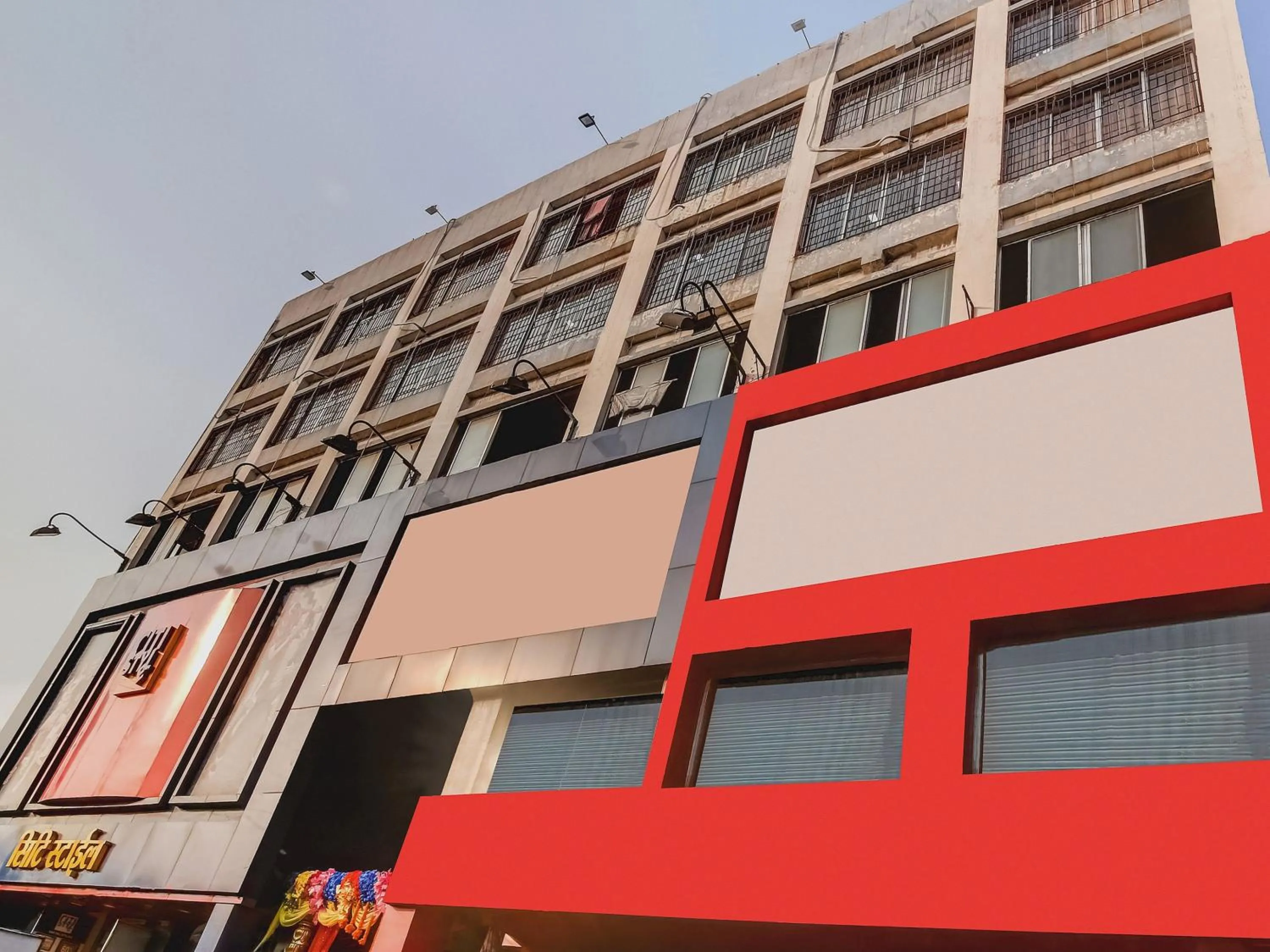 Facade/entrance in Super Capital O Divira Inn