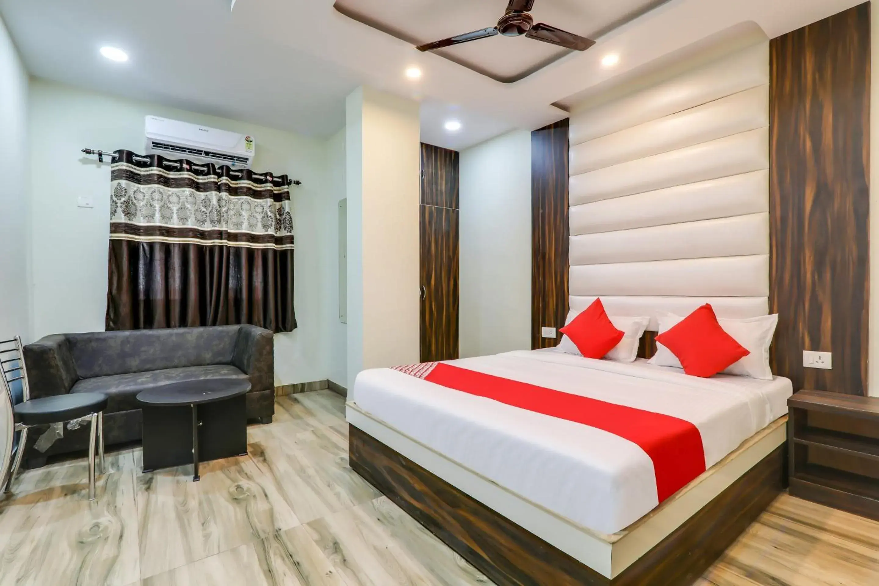 Hotel Navya Grand Hotel Navya Grand
