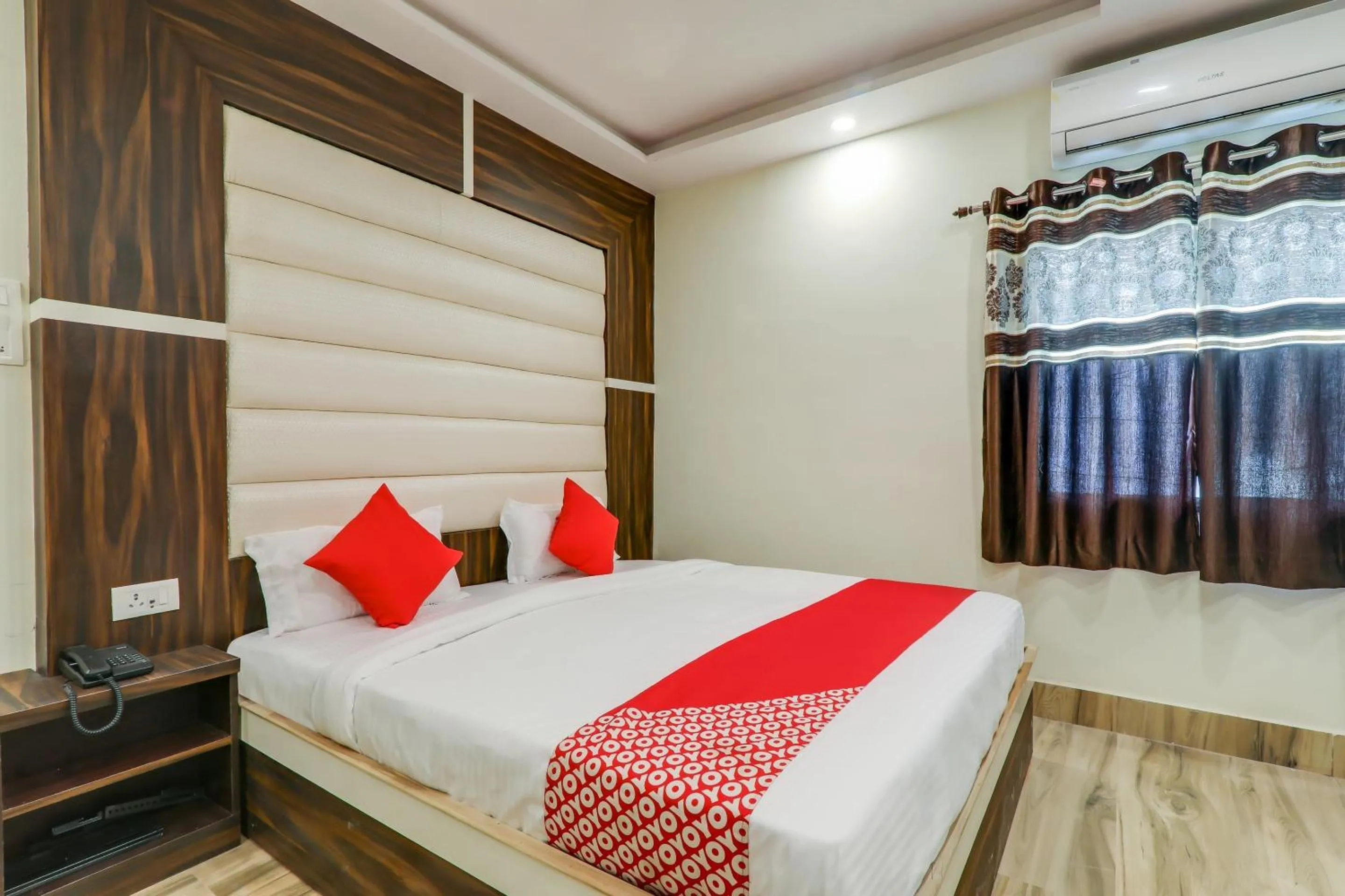Bedroom, Bed in Hotel Navya Grand
