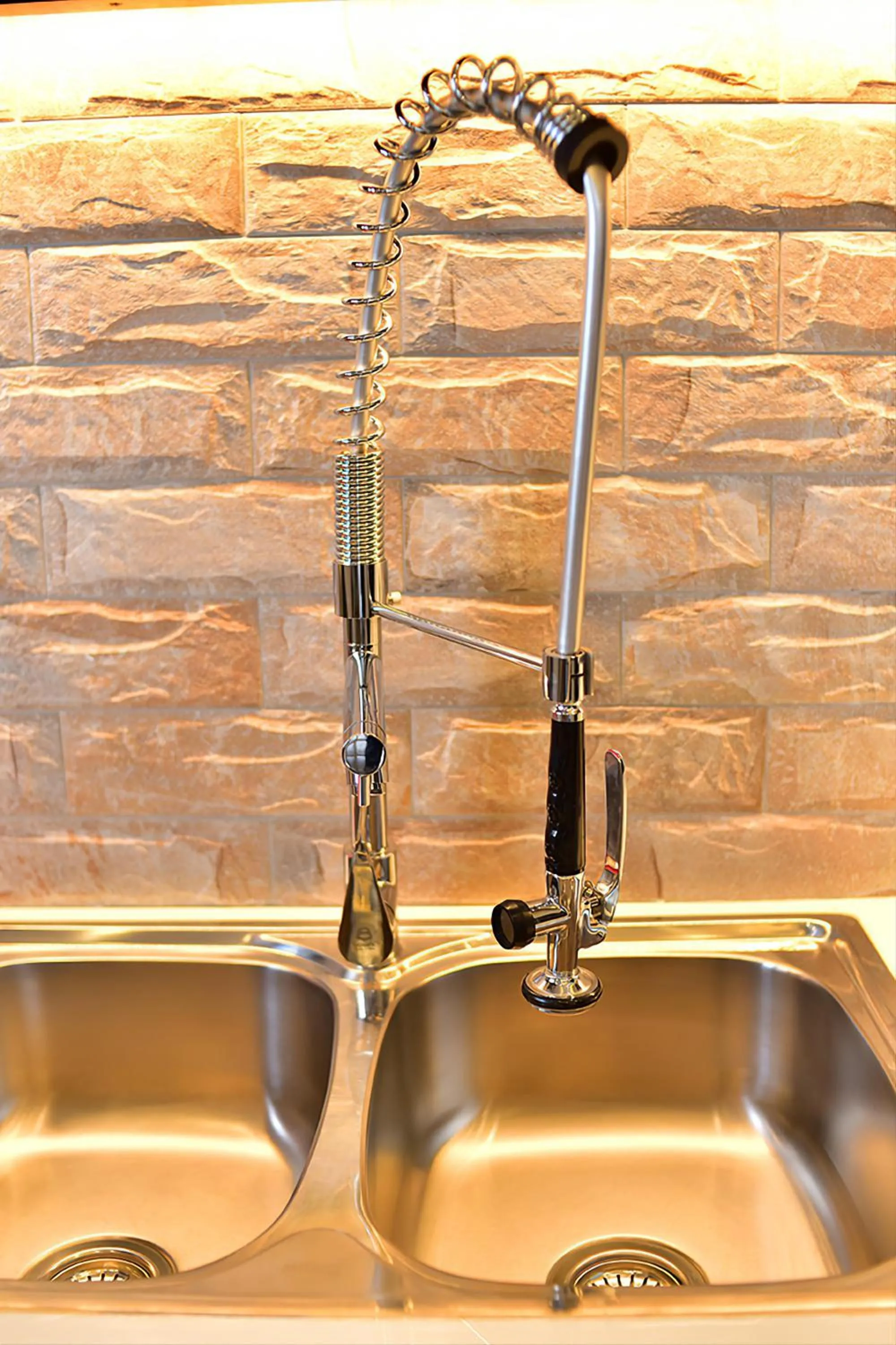 Area and facilities in ENTEBBESTAY APARTHOTEL - Kitooro