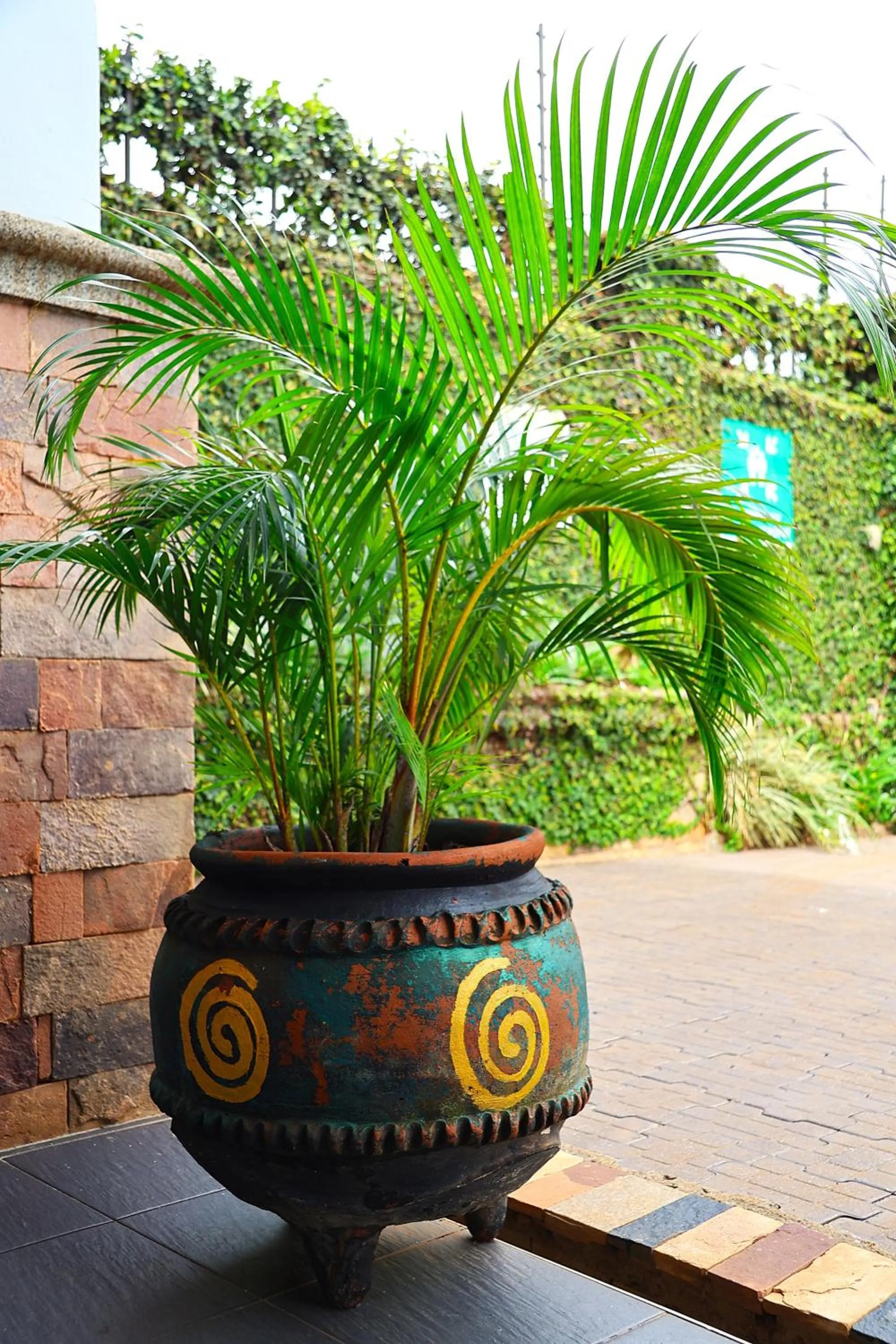 Parking in ENTEBBESTAY APARTHOTEL - Kitooro