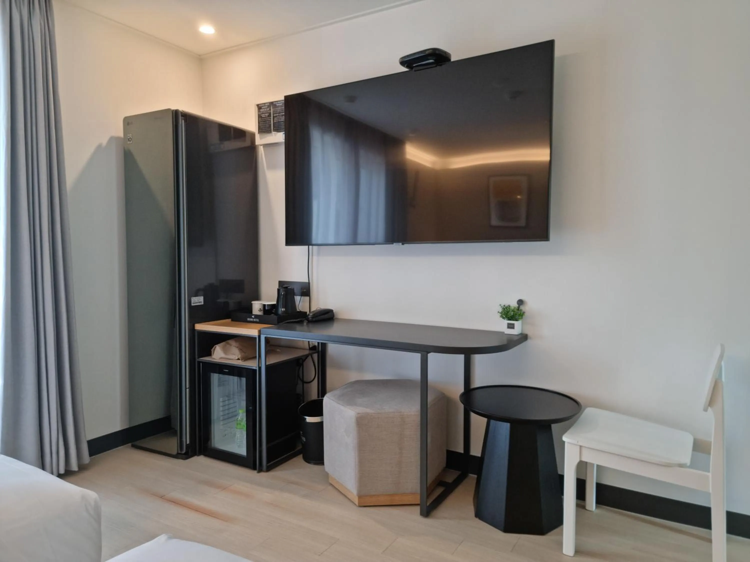 TV and multimedia in Hound Hotel Busan Station