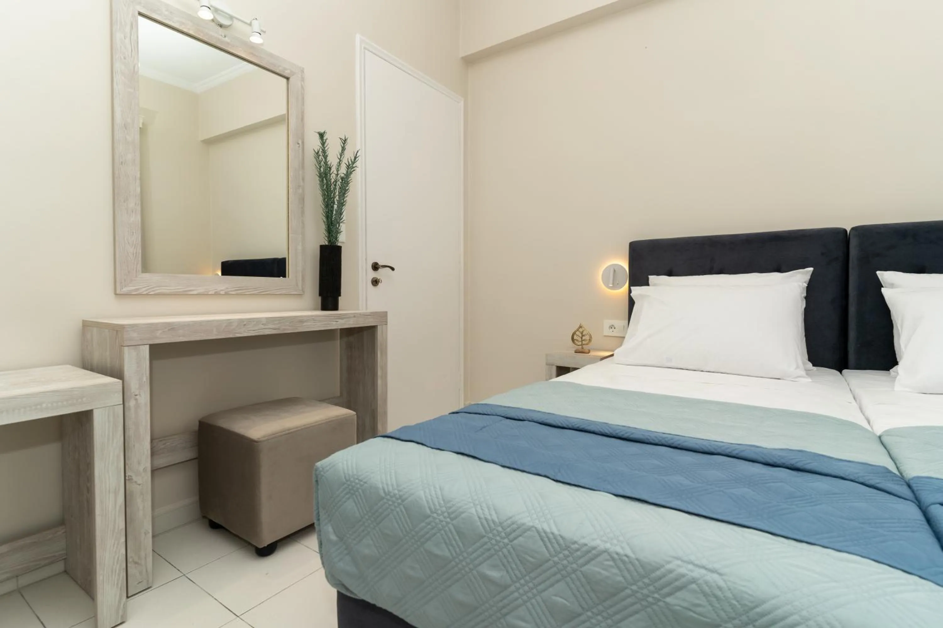 Bed in Acapulco Marinos Apartments- Adults Only