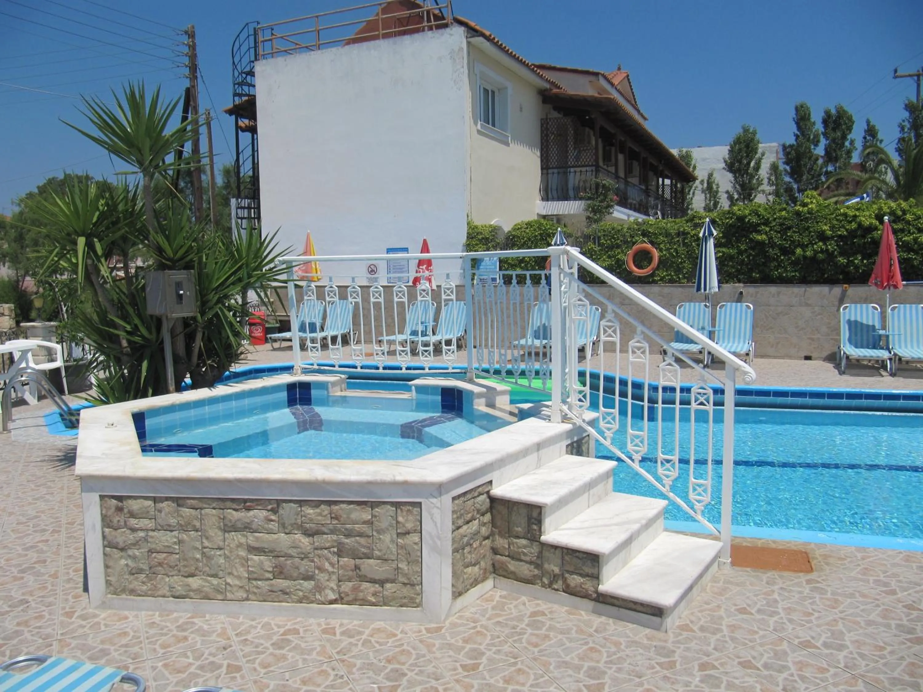 Swimming pool in Acapulco Marinos Apartments- Adults Only