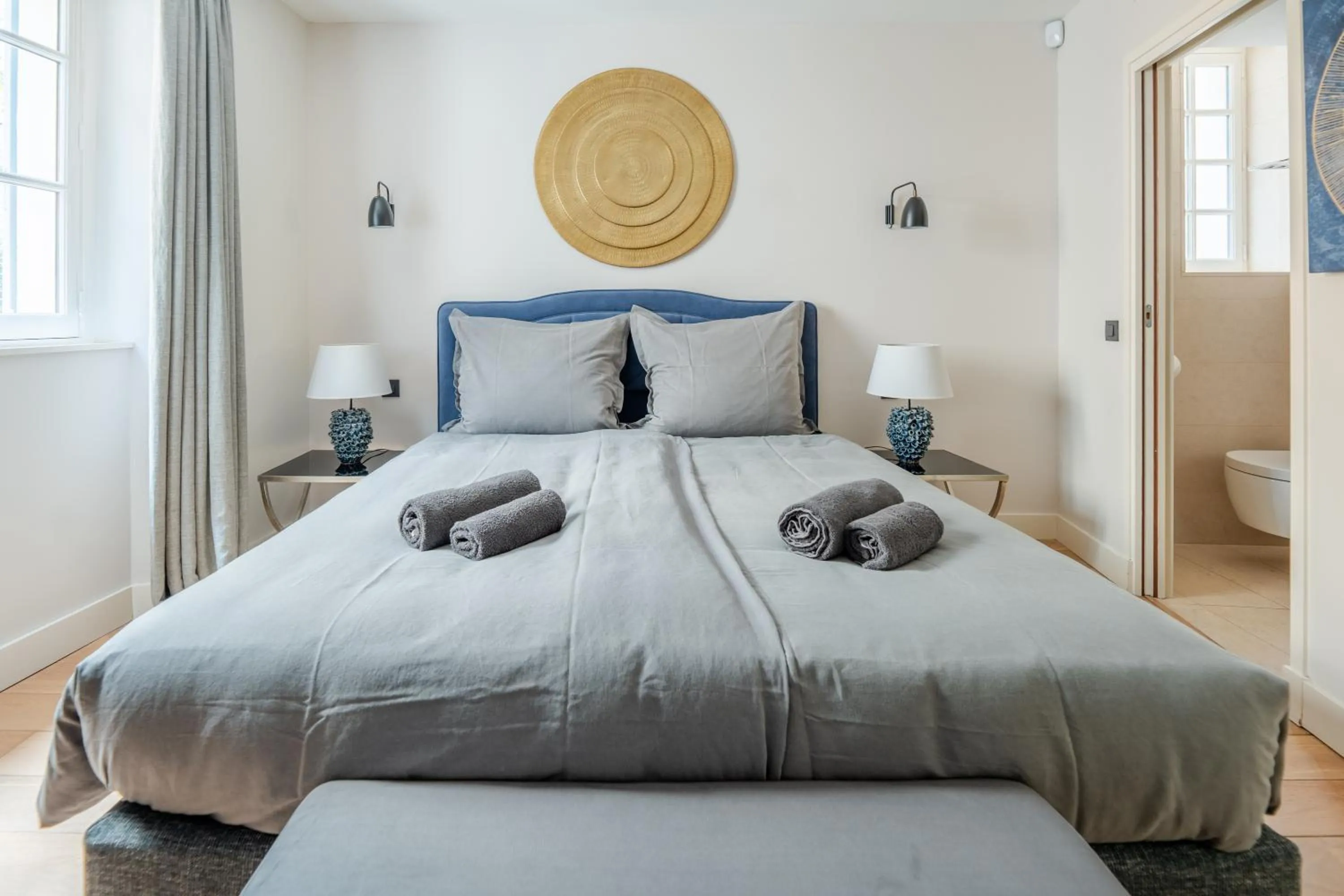 Photo of the whole room, Bed in Beau Clocher