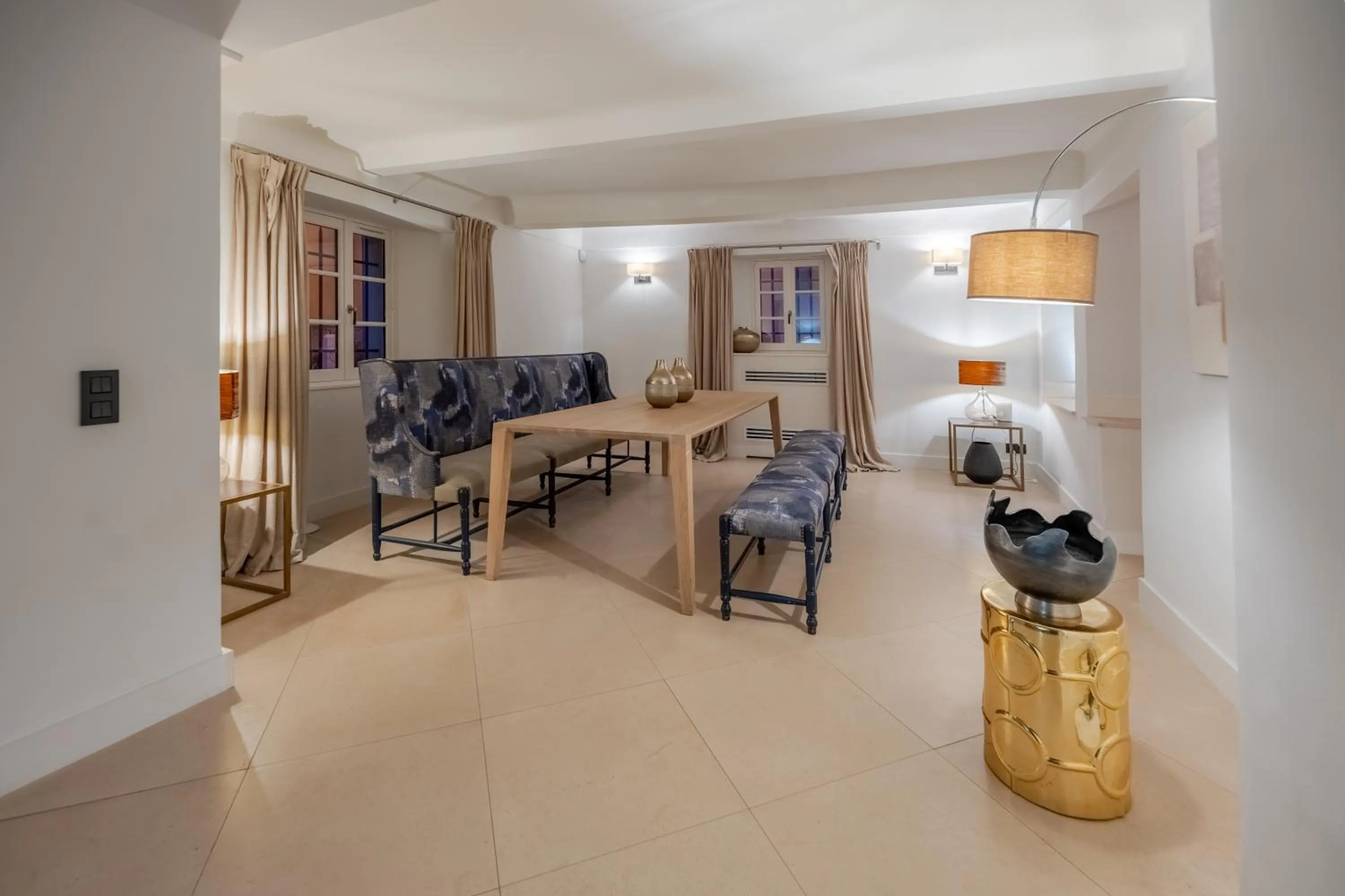 Property building in Beau Clocher