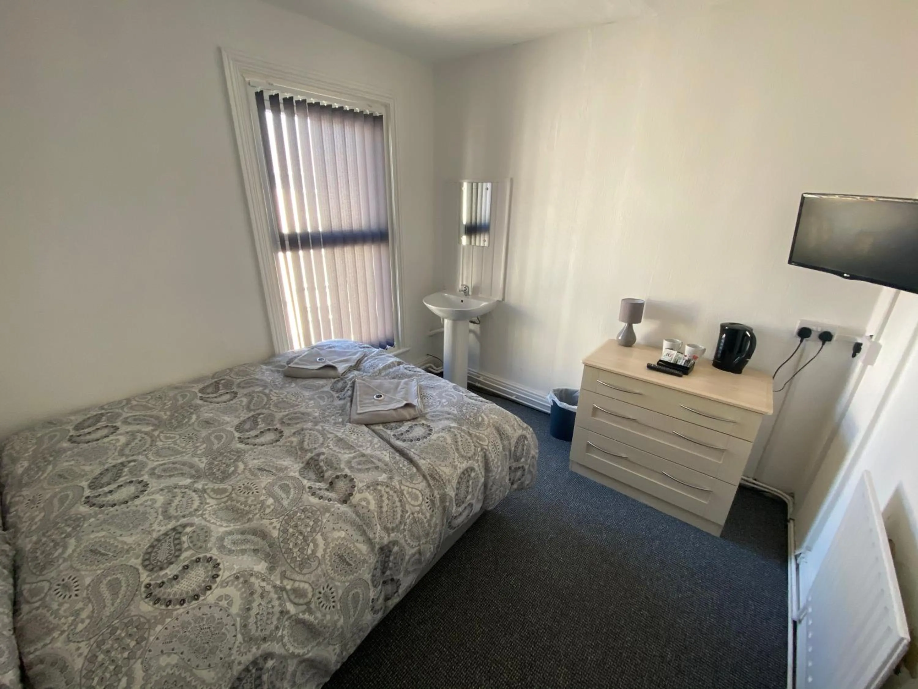 Bed in The Honley hotel