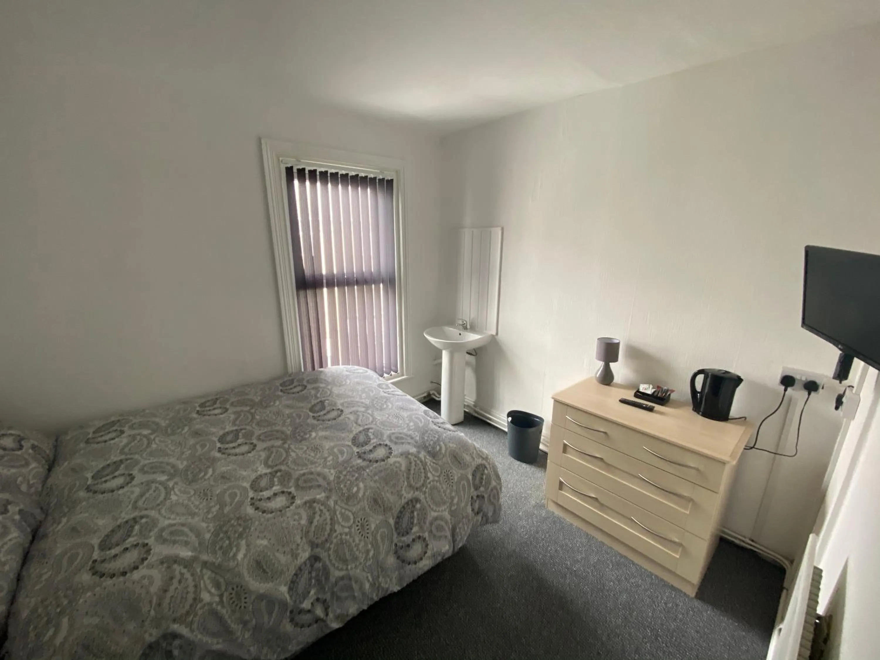 Bed in The Honley hotel