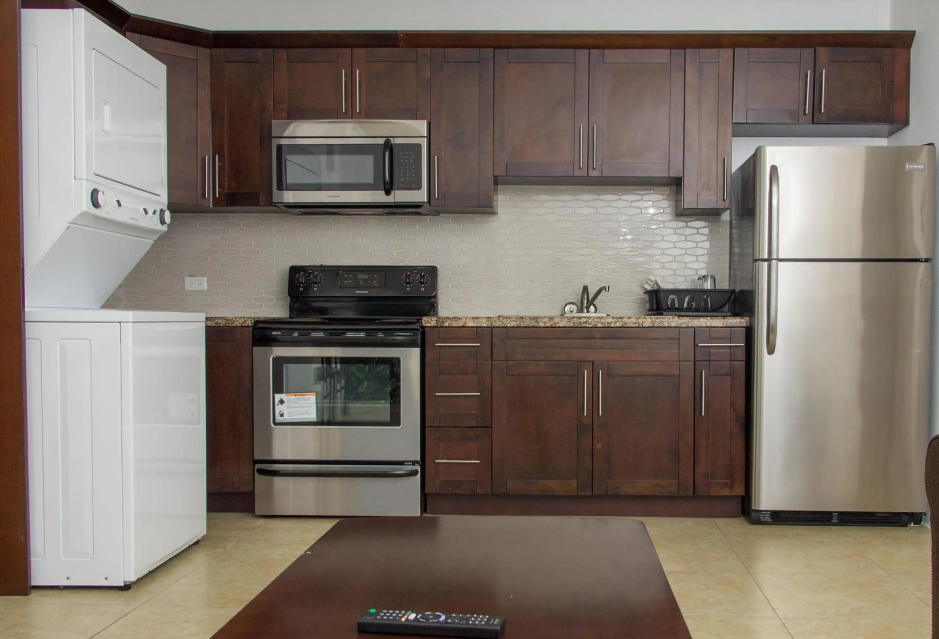 Kitchen or kitchenette in Lord Nelson Hotel & Residences