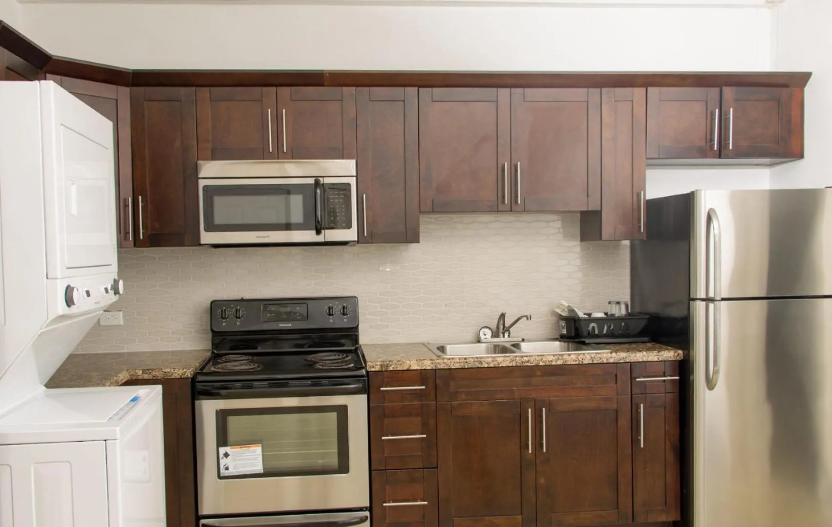 Kitchen or kitchenette in Lord Nelson Hotel & Residences