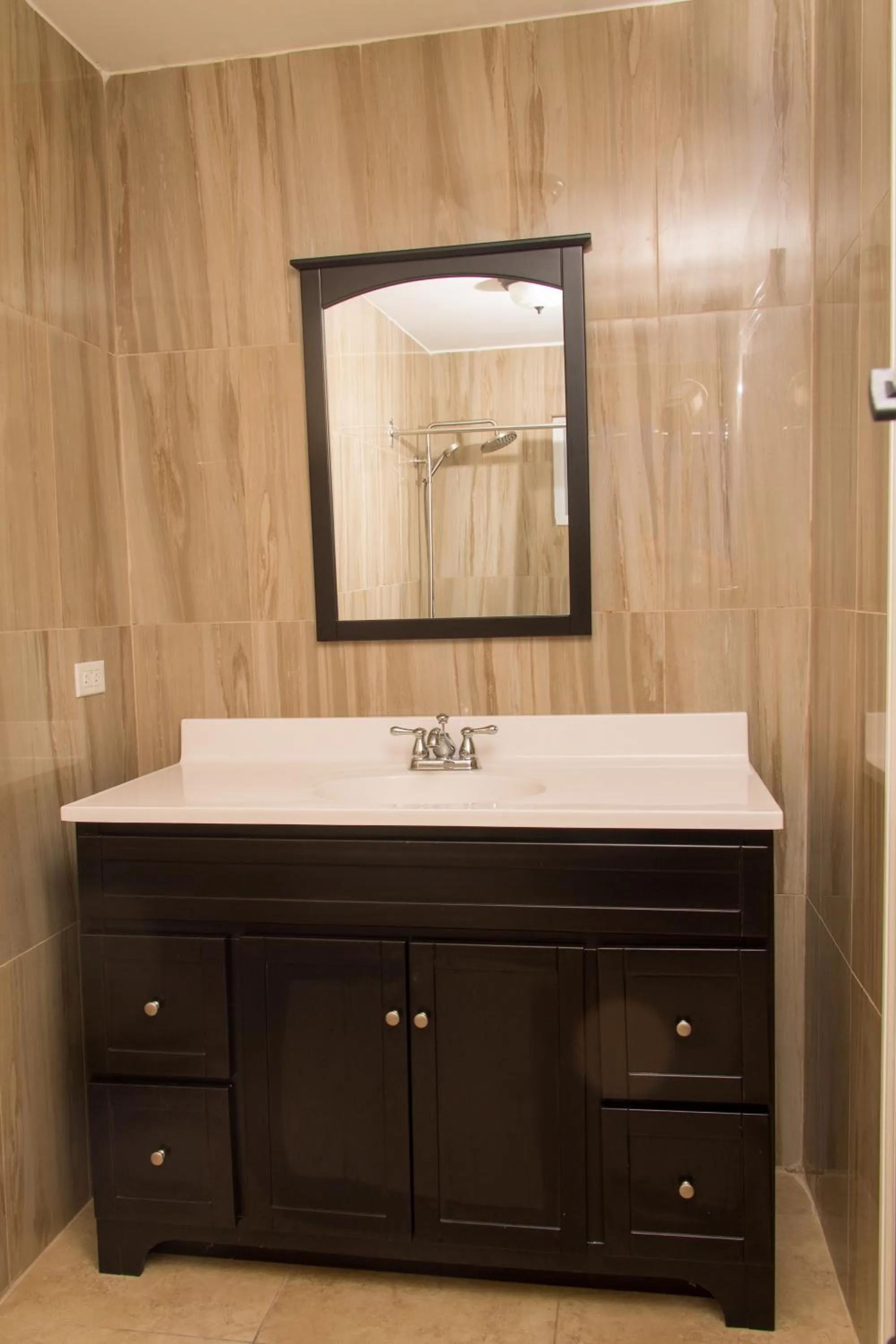 Lord Nelson Hotel & Residences