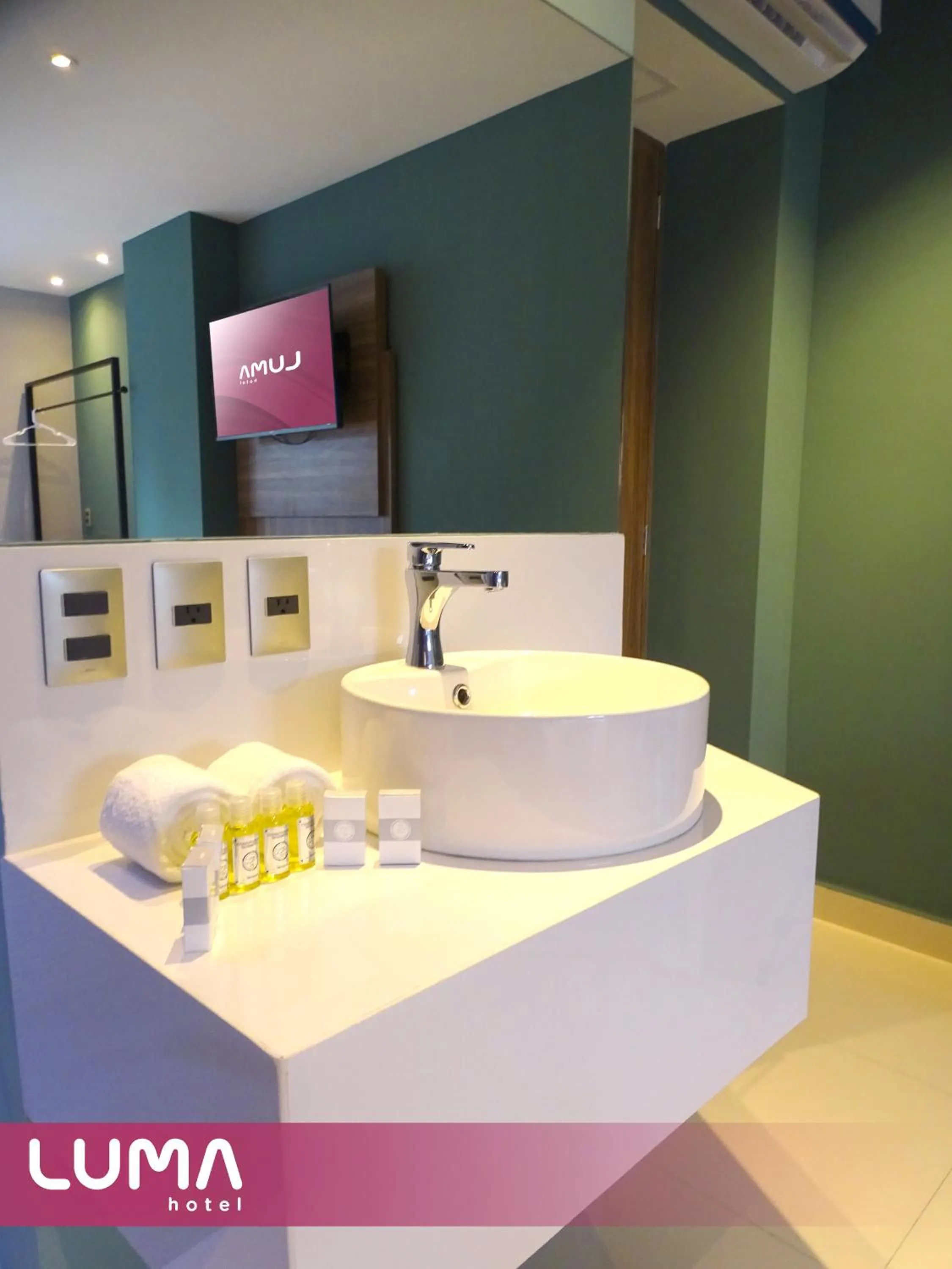 Bathroom in Hotel Luma by Kavia