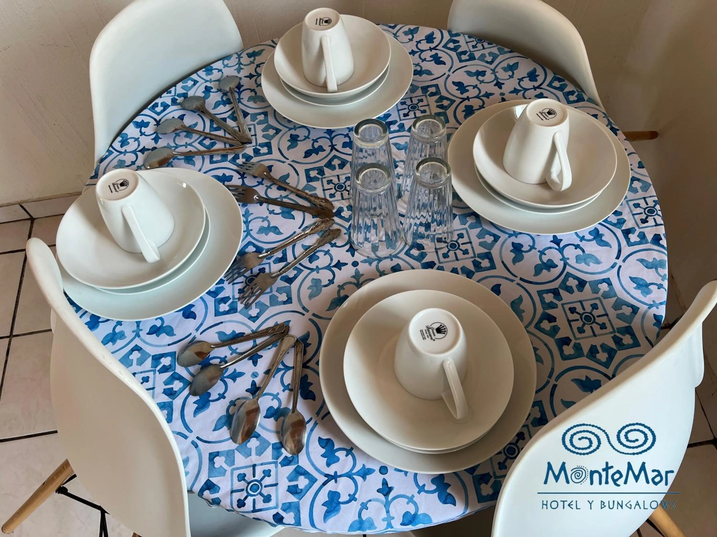 MonteMar Hotel y Bungalows