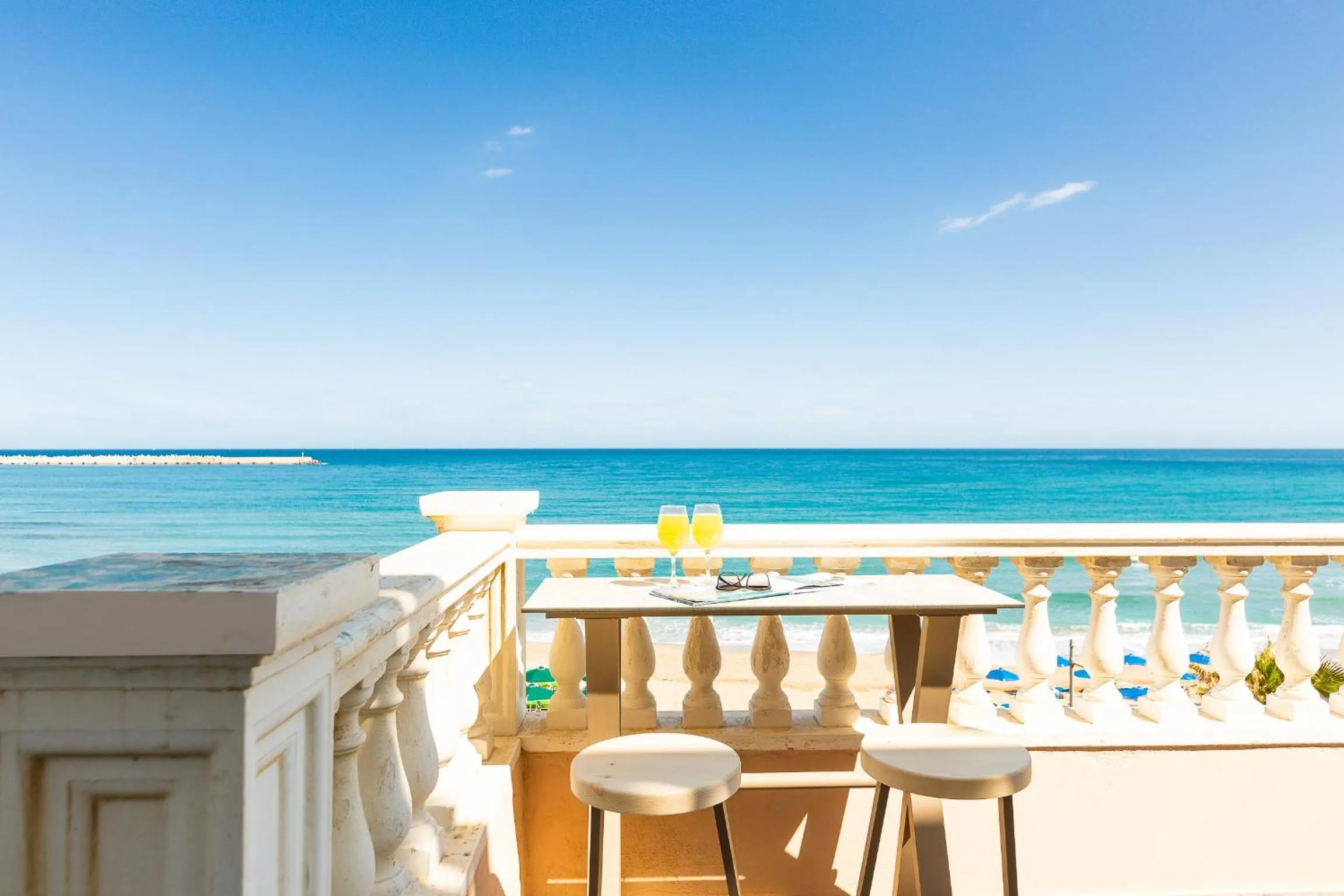 Balcony/Terrace in Birais Beach Studios