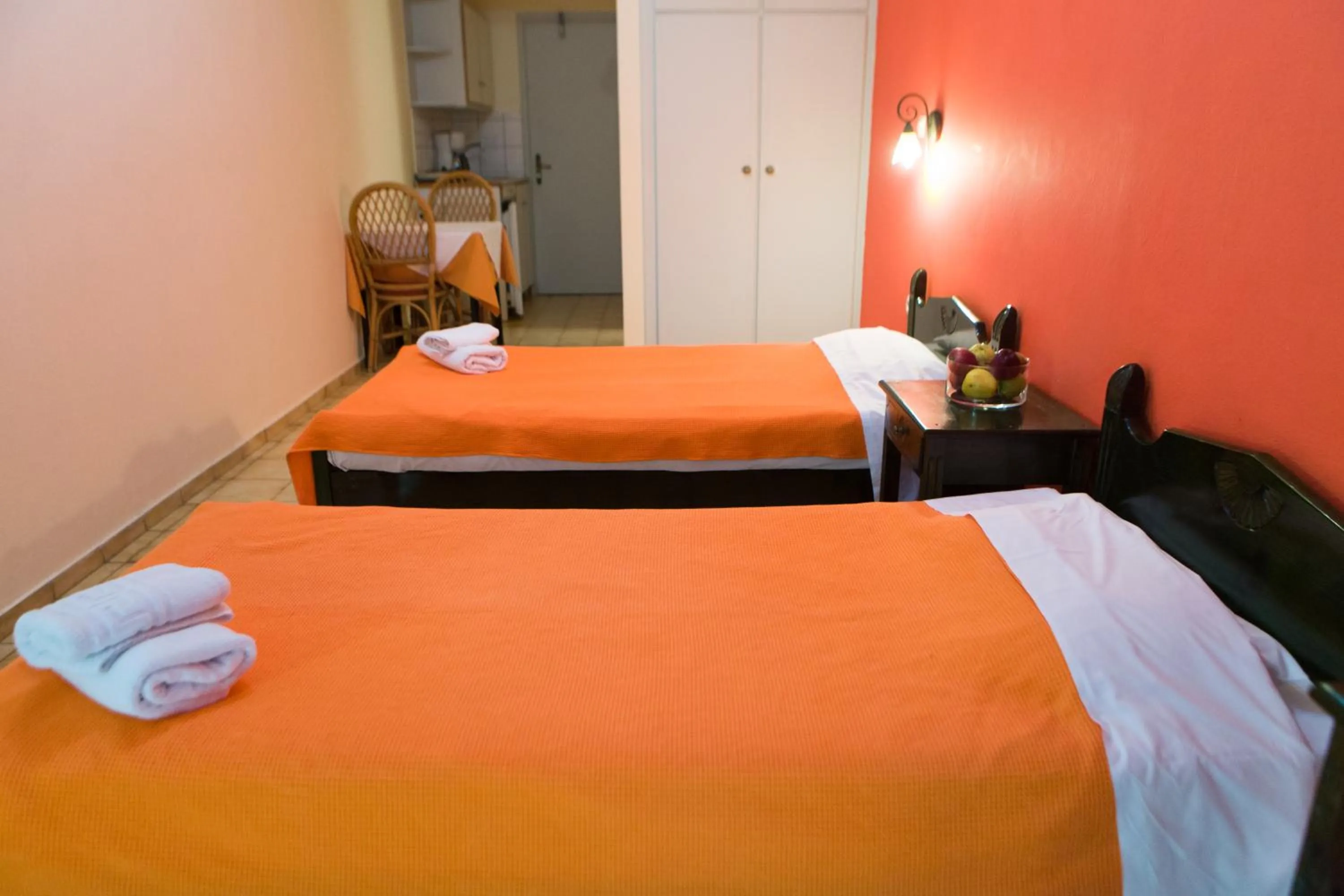 Bed in Birais Beach Studios