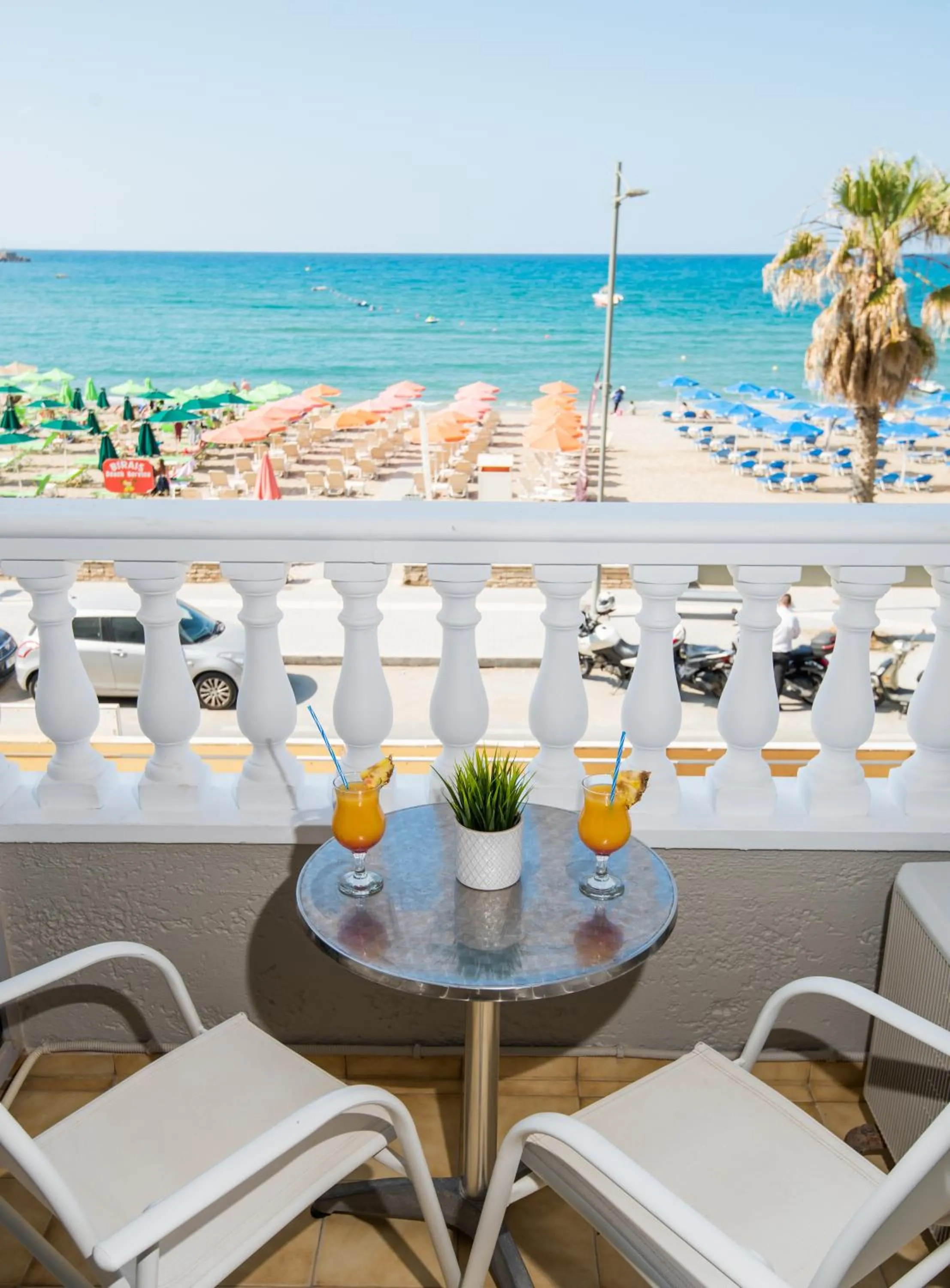 Balcony/Terrace in Birais Beach Studios