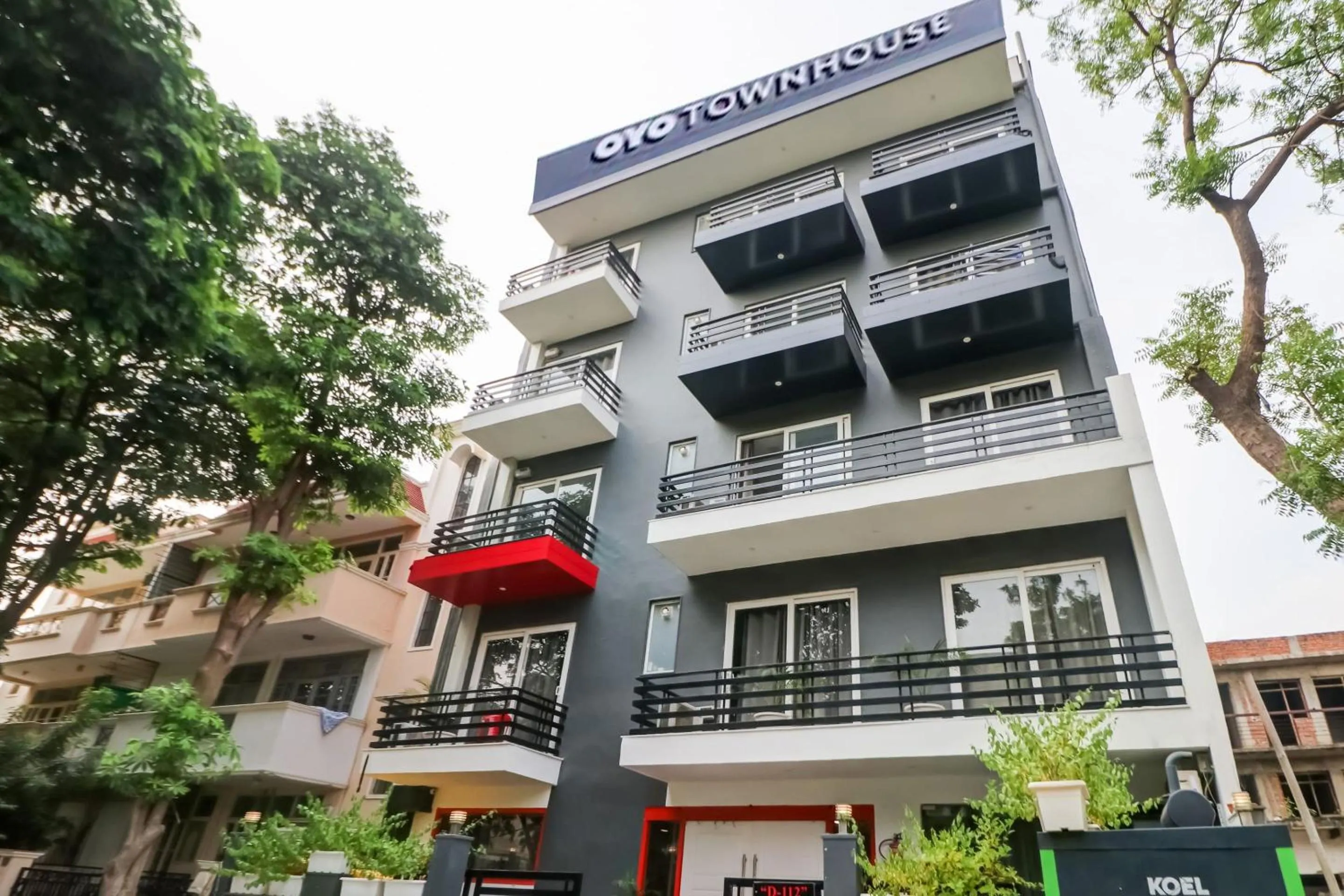 Facade/entrance in Townhouse South City 2 Sector 49 Gurgaon