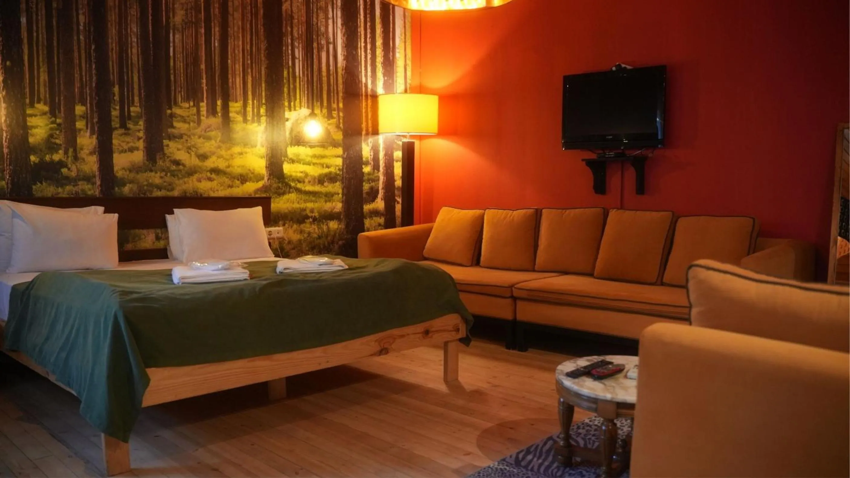 Photo of the whole room in Treetops Park Hotel