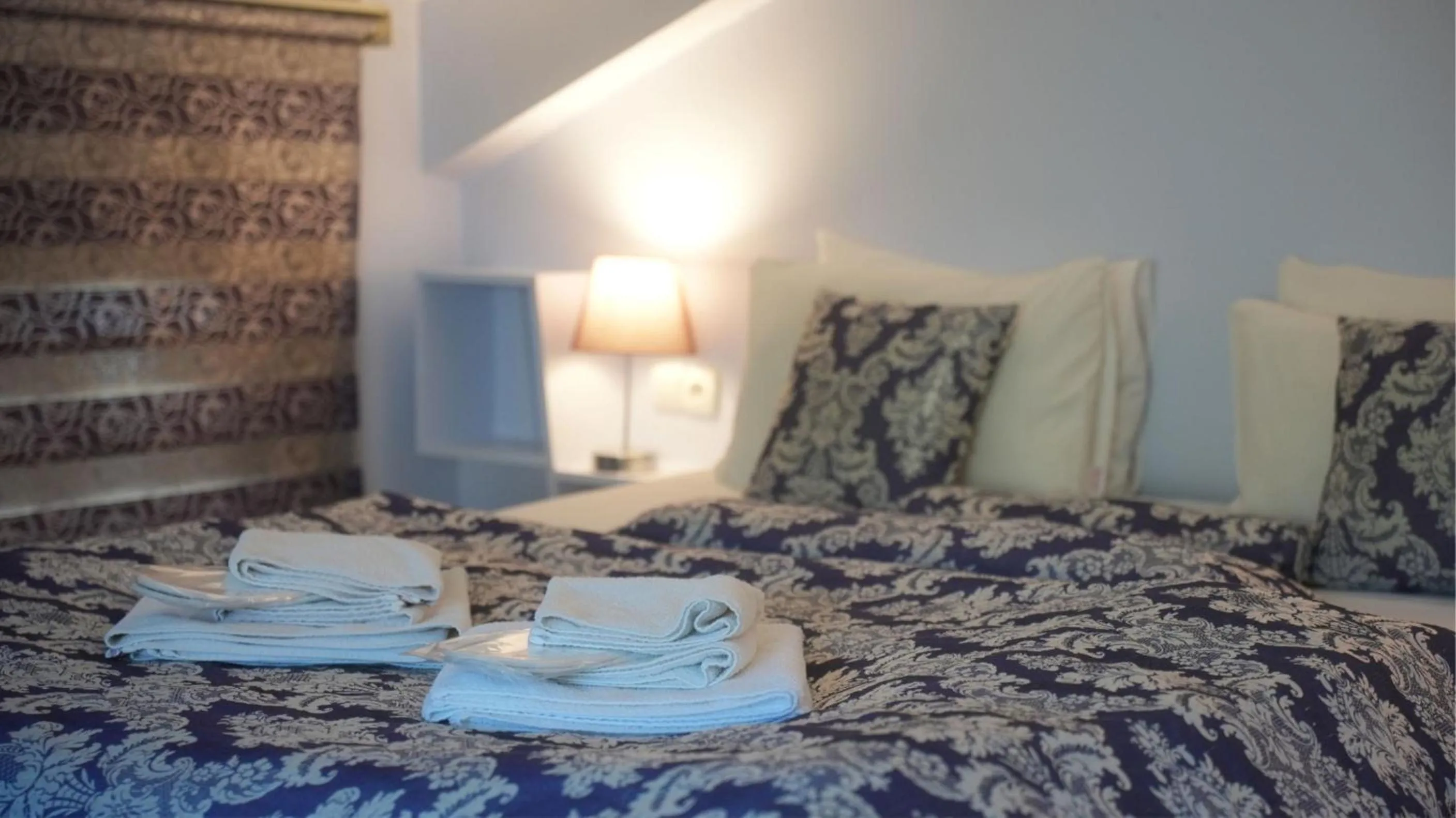 Bed in Treetops Park Hotel