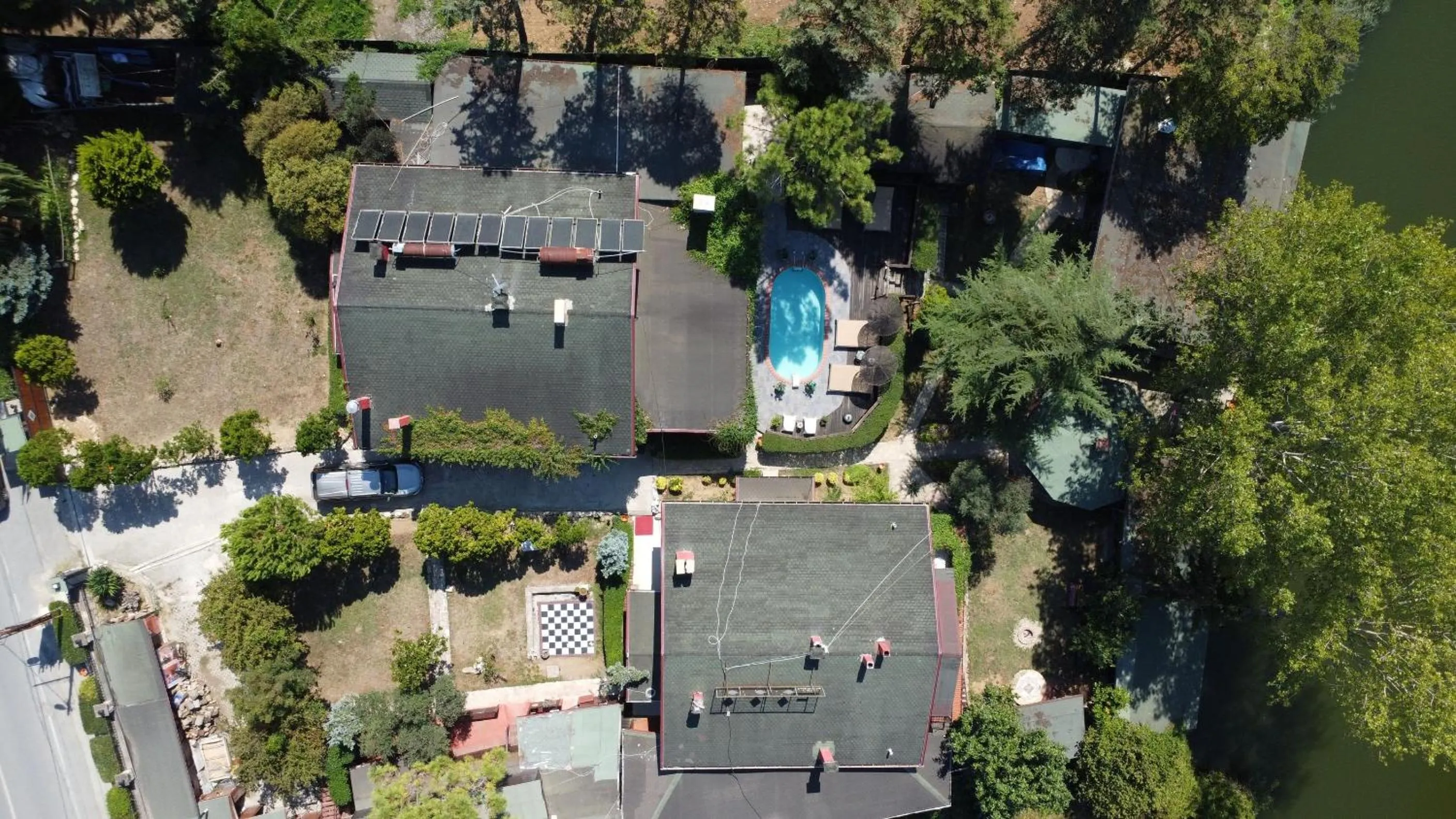 Property building in Treetops Park Hotel