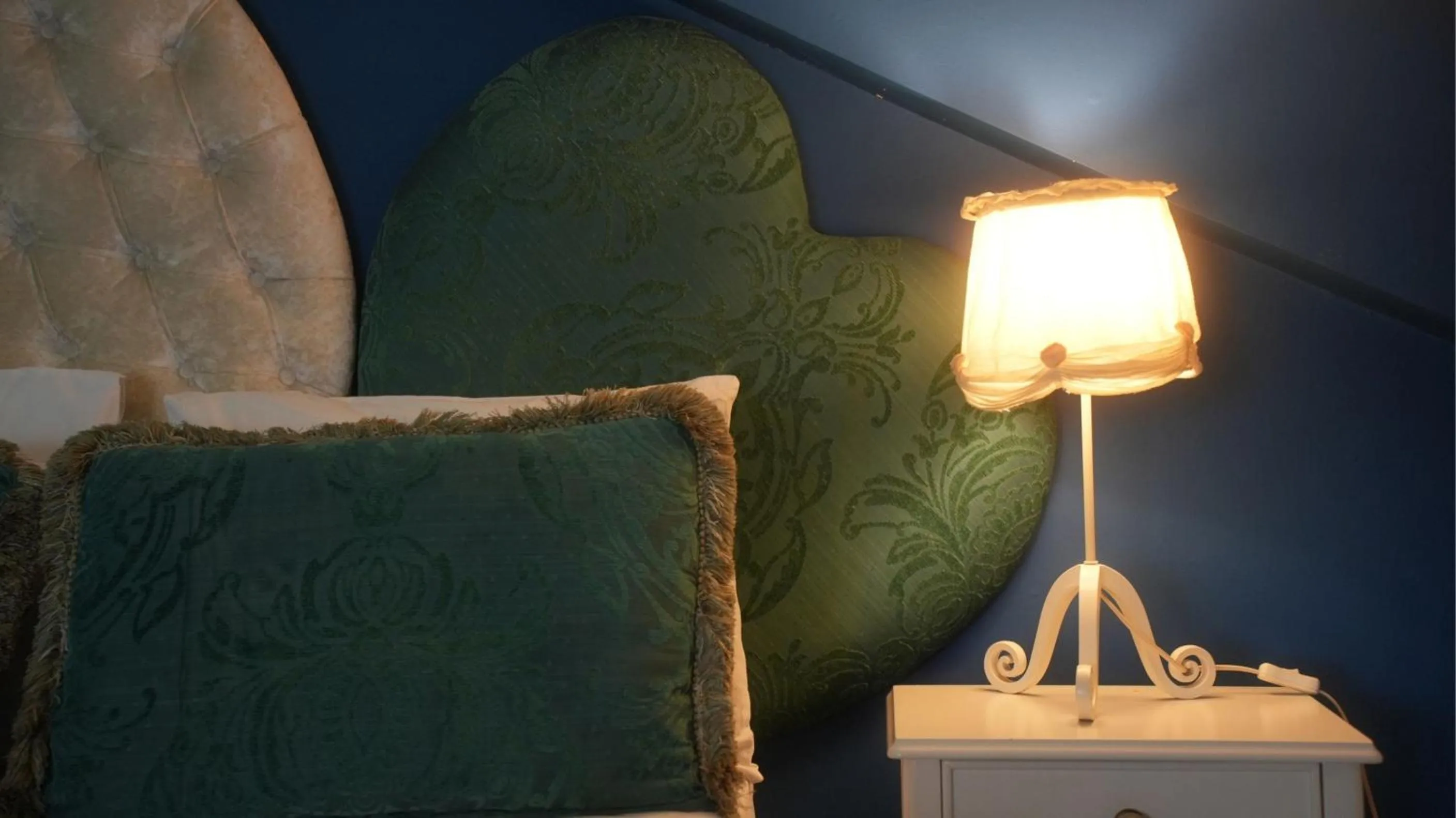 Decorative detail in Treetops Park Hotel