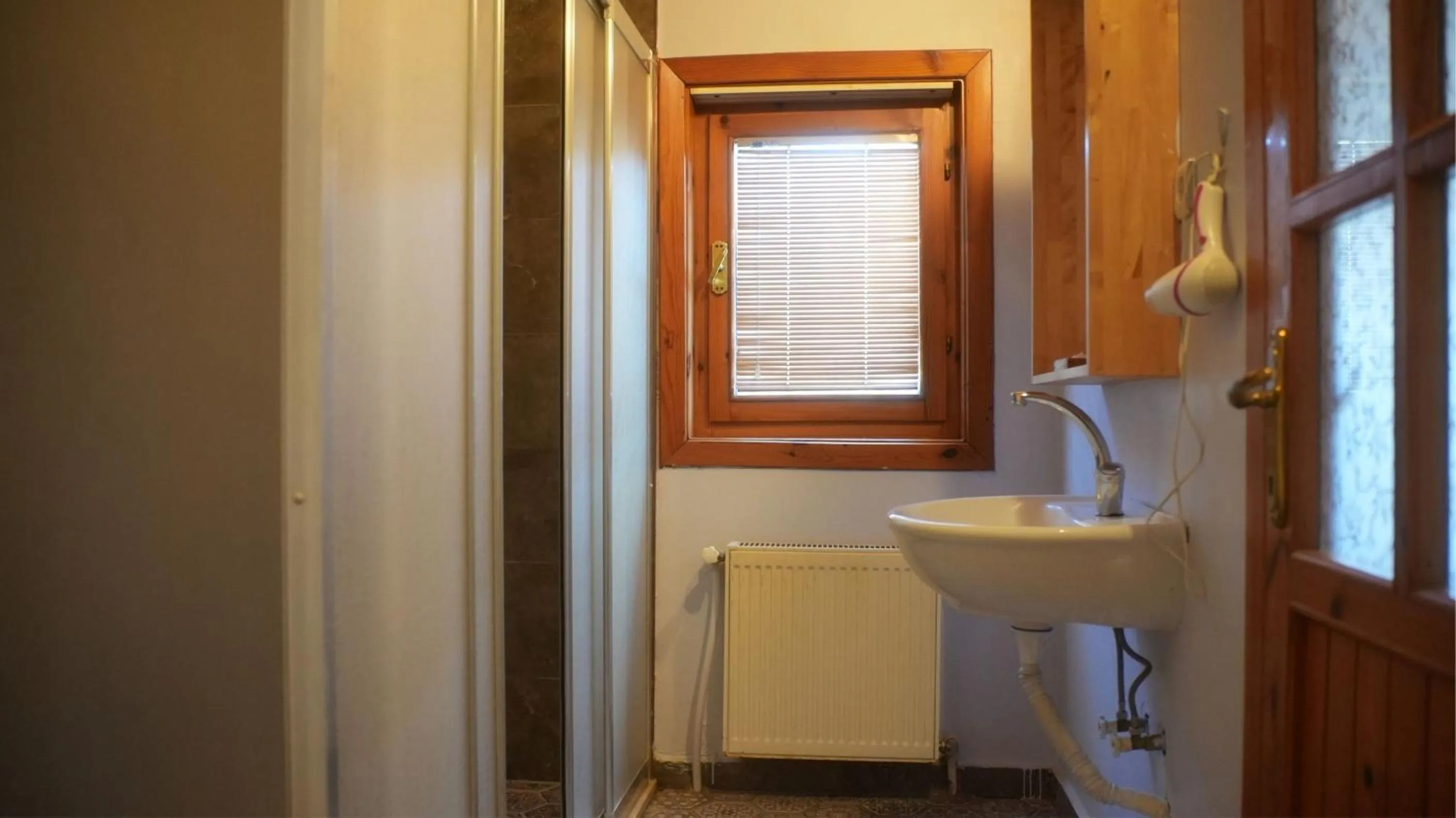Bathroom in Treetops Park Hotel