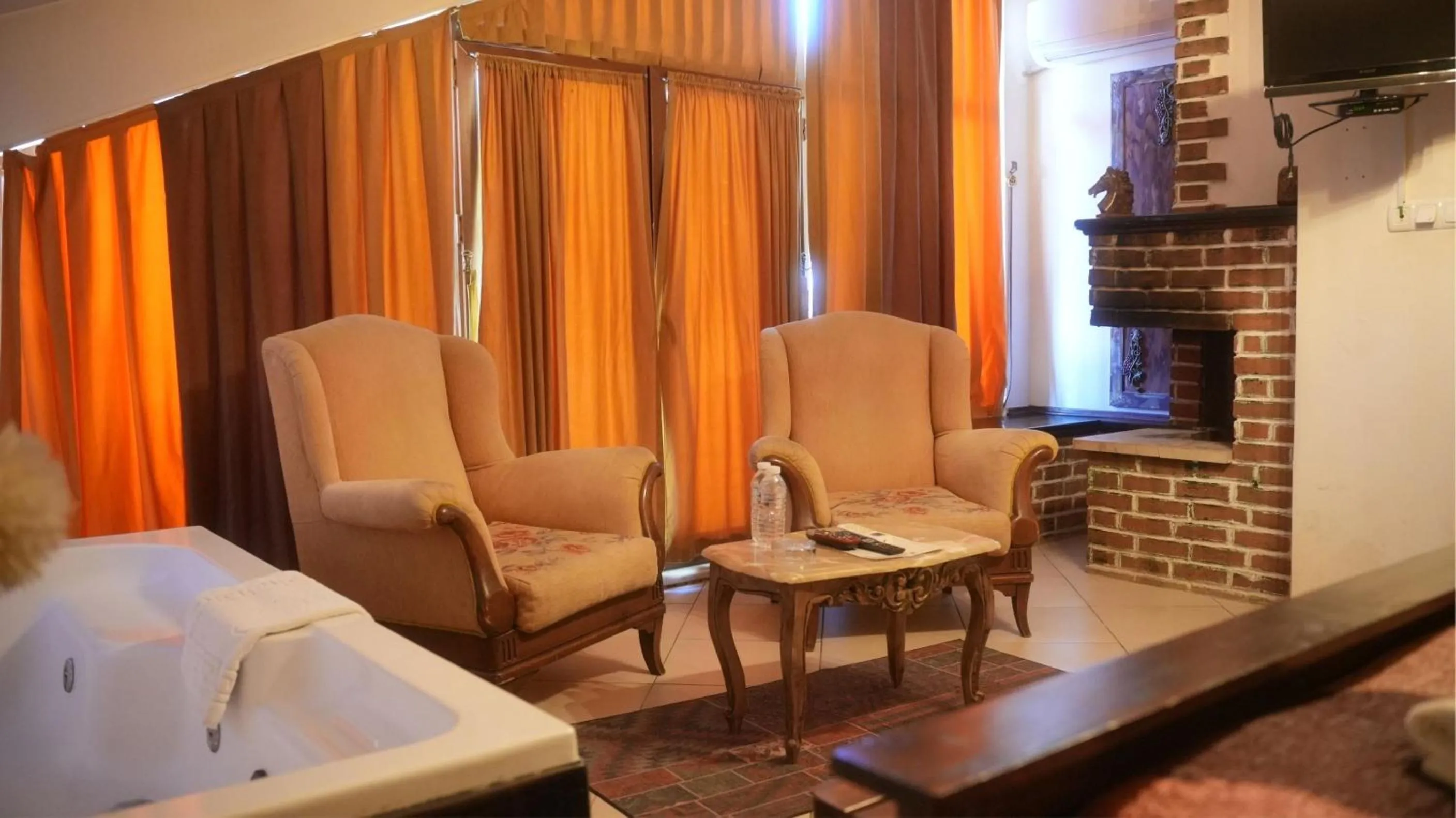 Seating area in Treetops Park Hotel