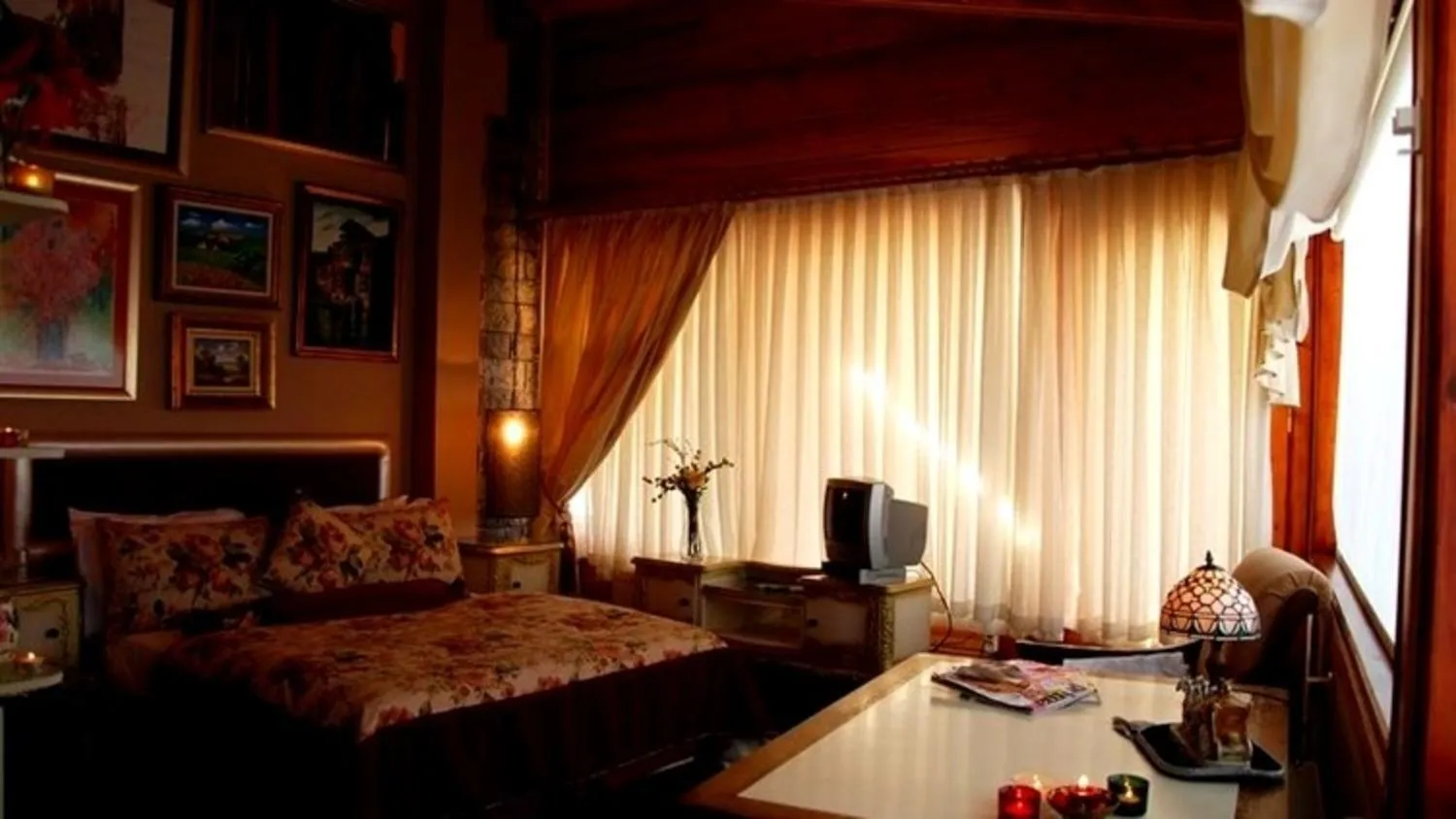 Standard Bungalow - single occupancy in Treetops Park Hotel