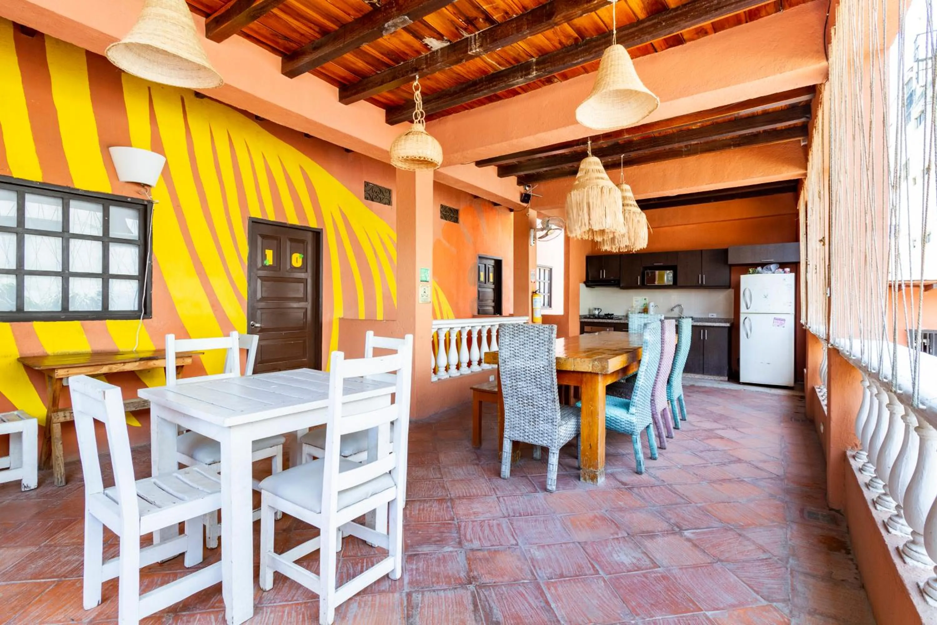 Kitchen or kitchenette in Gagaka Rua hostel