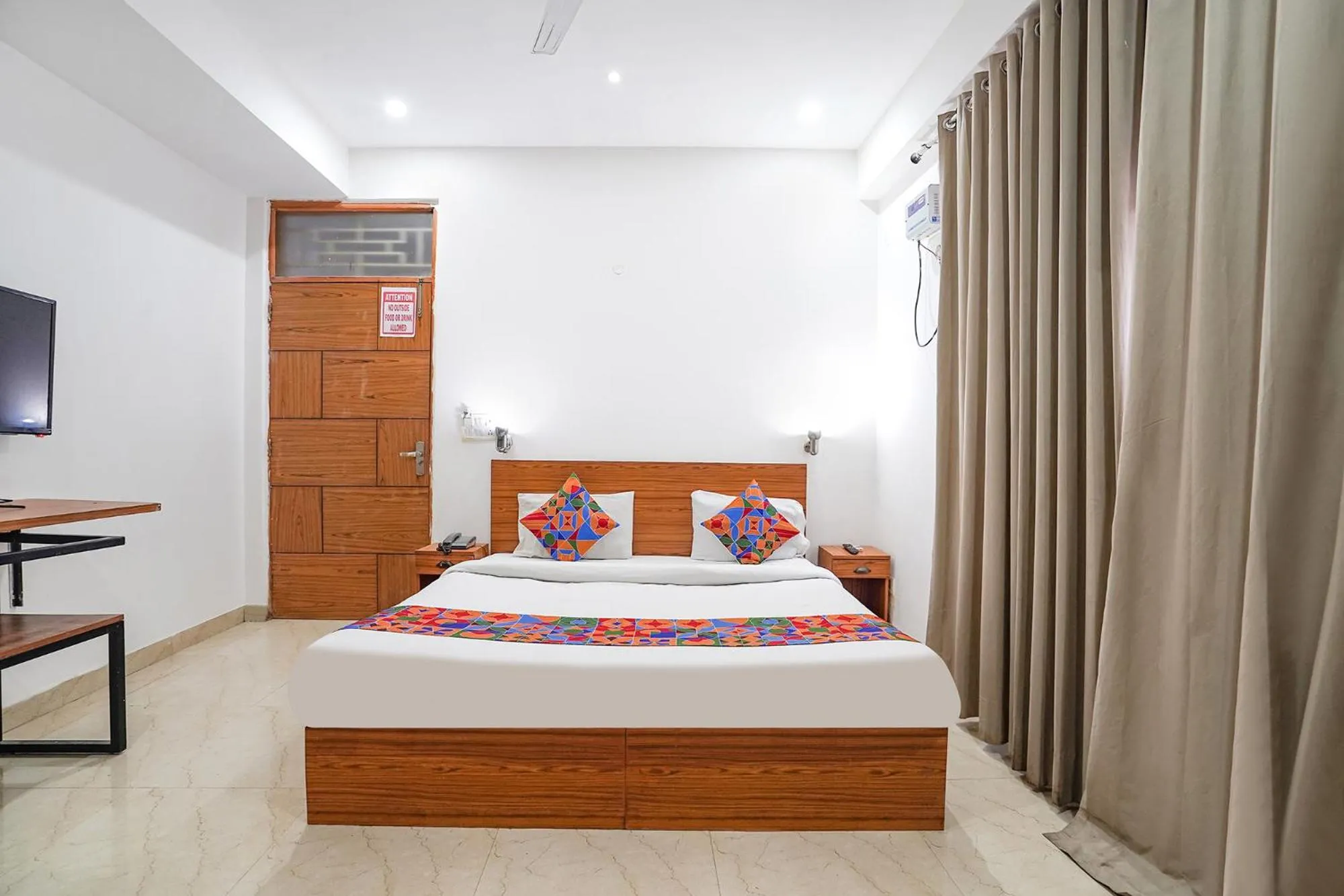 Bed in Via Prime Residency