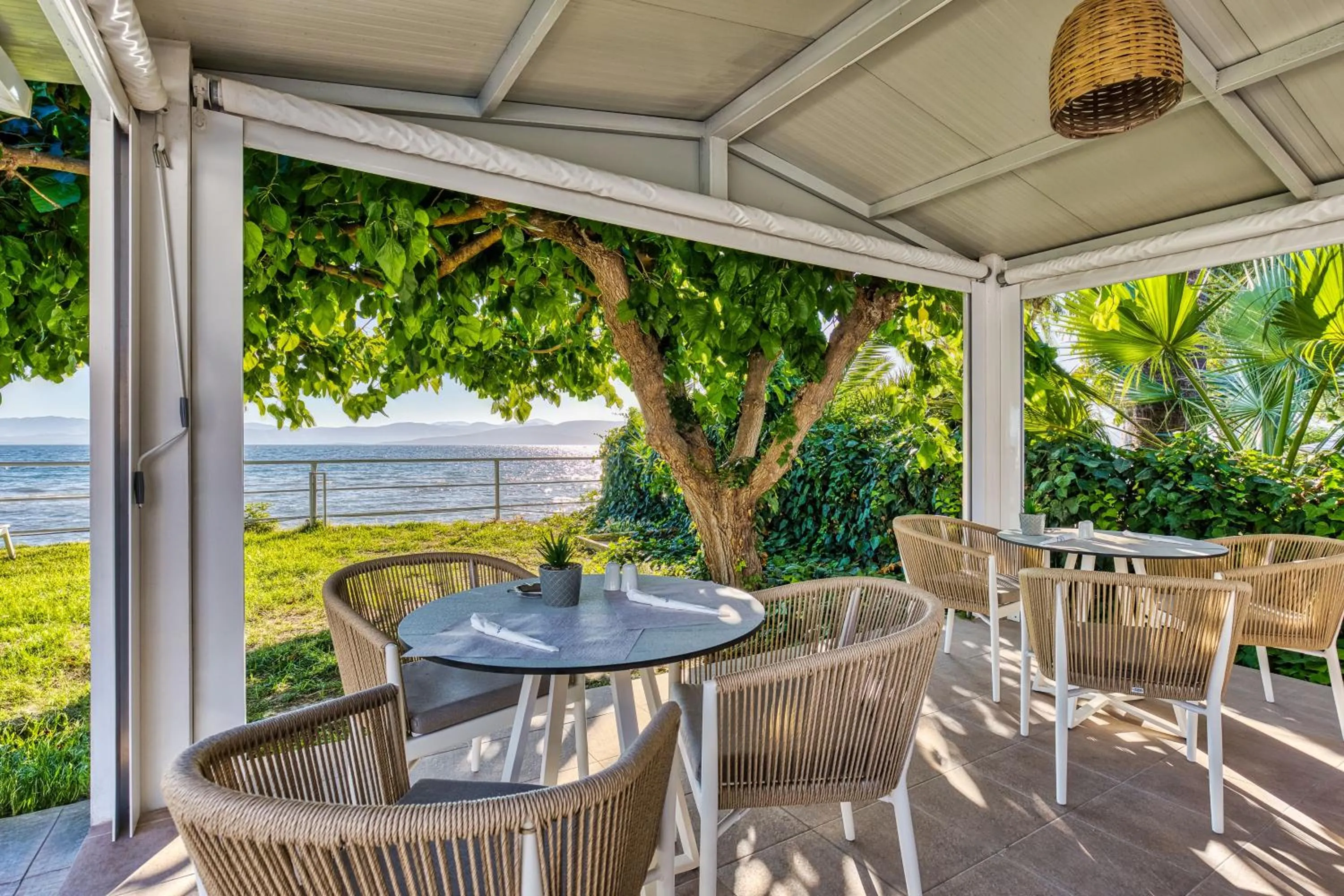 Seating area in Sirocco Hotel