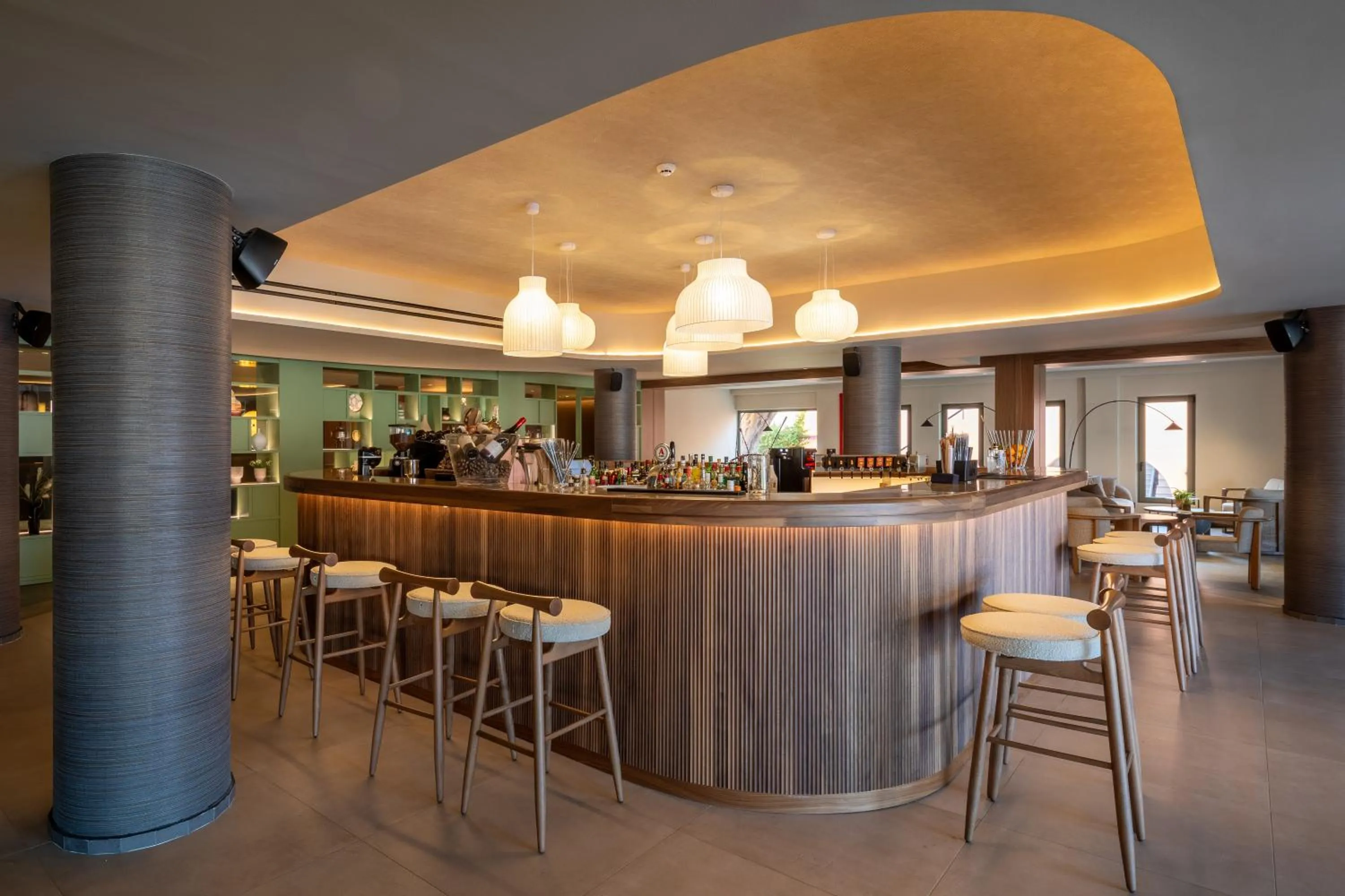 Lounge or bar in SENTIDO Apollo Palace