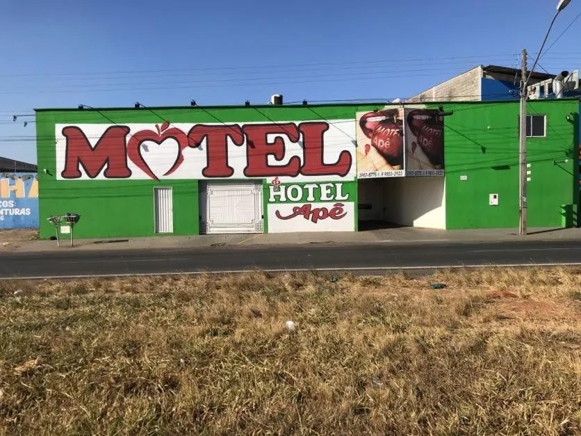 Facade/entrance in Motel& Hotel Apê Goiânia !!!