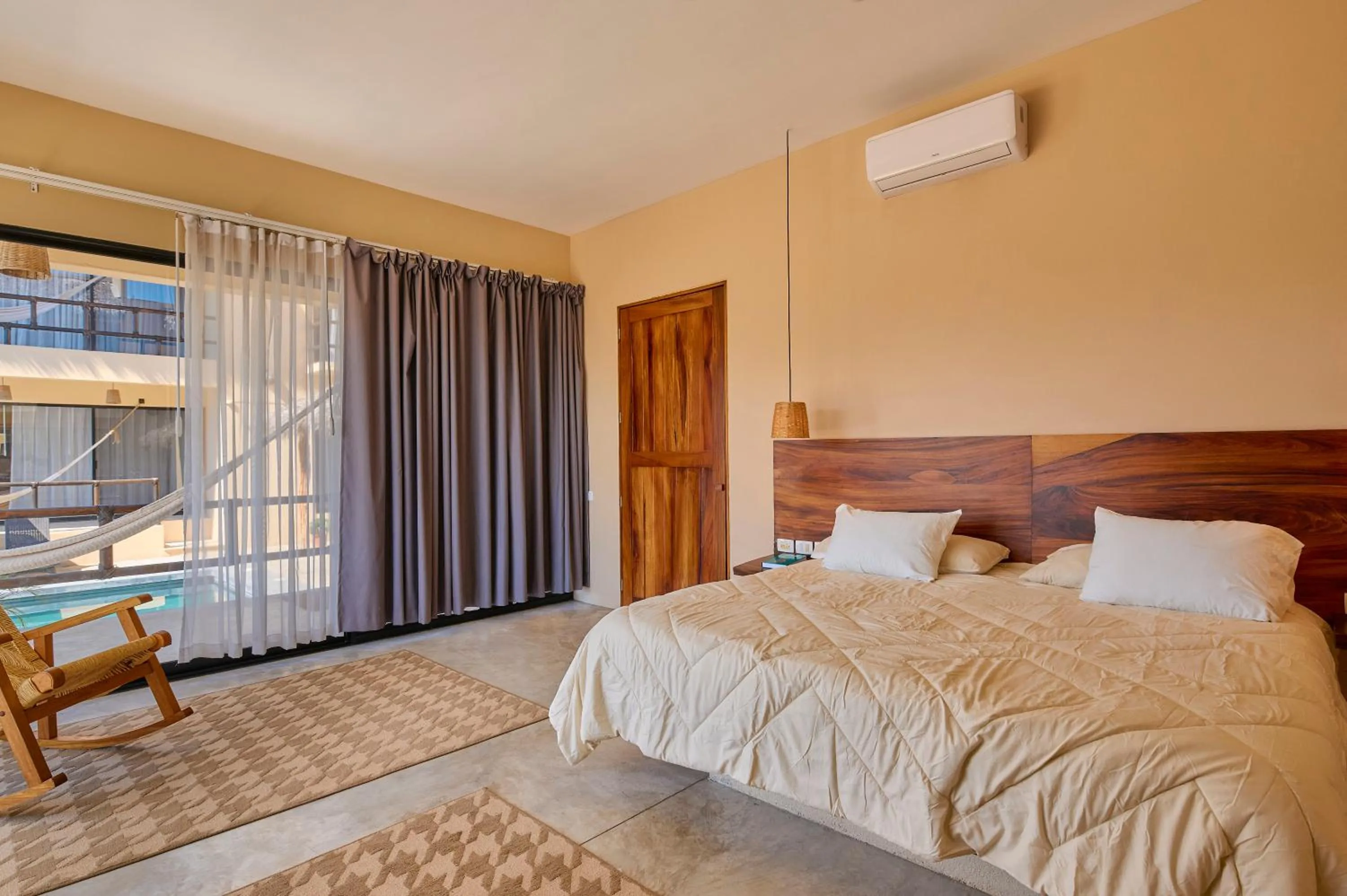 Bed in Lya Beach House