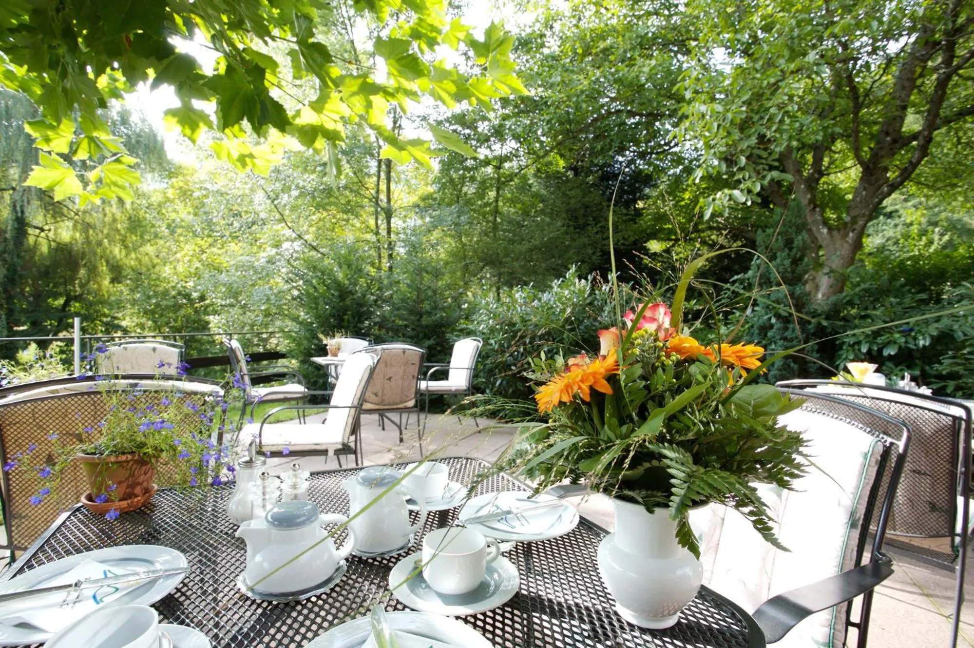 Facade/entrance in Hotel Morgensonne