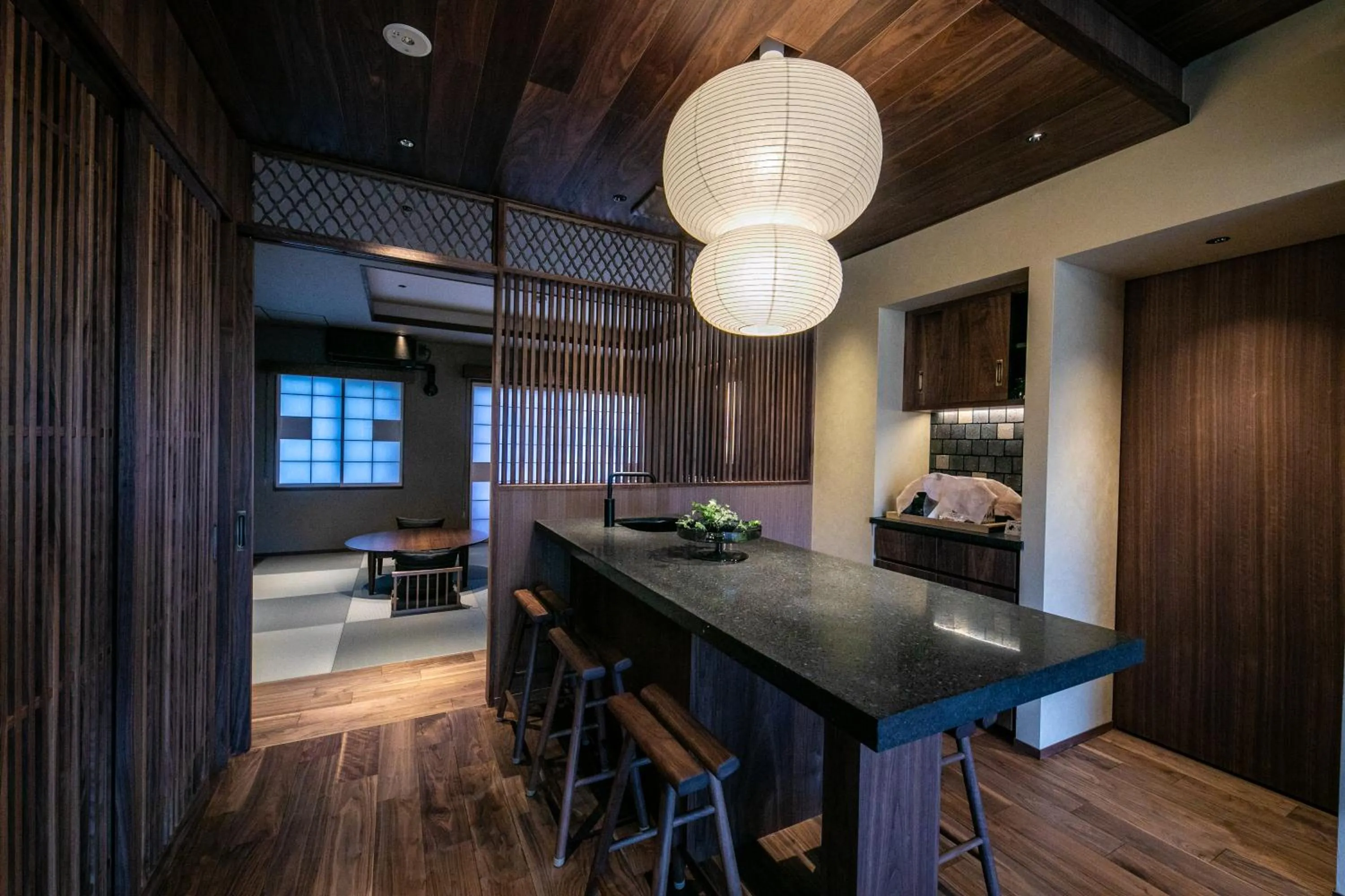 Photo of the whole room in Saigakukan