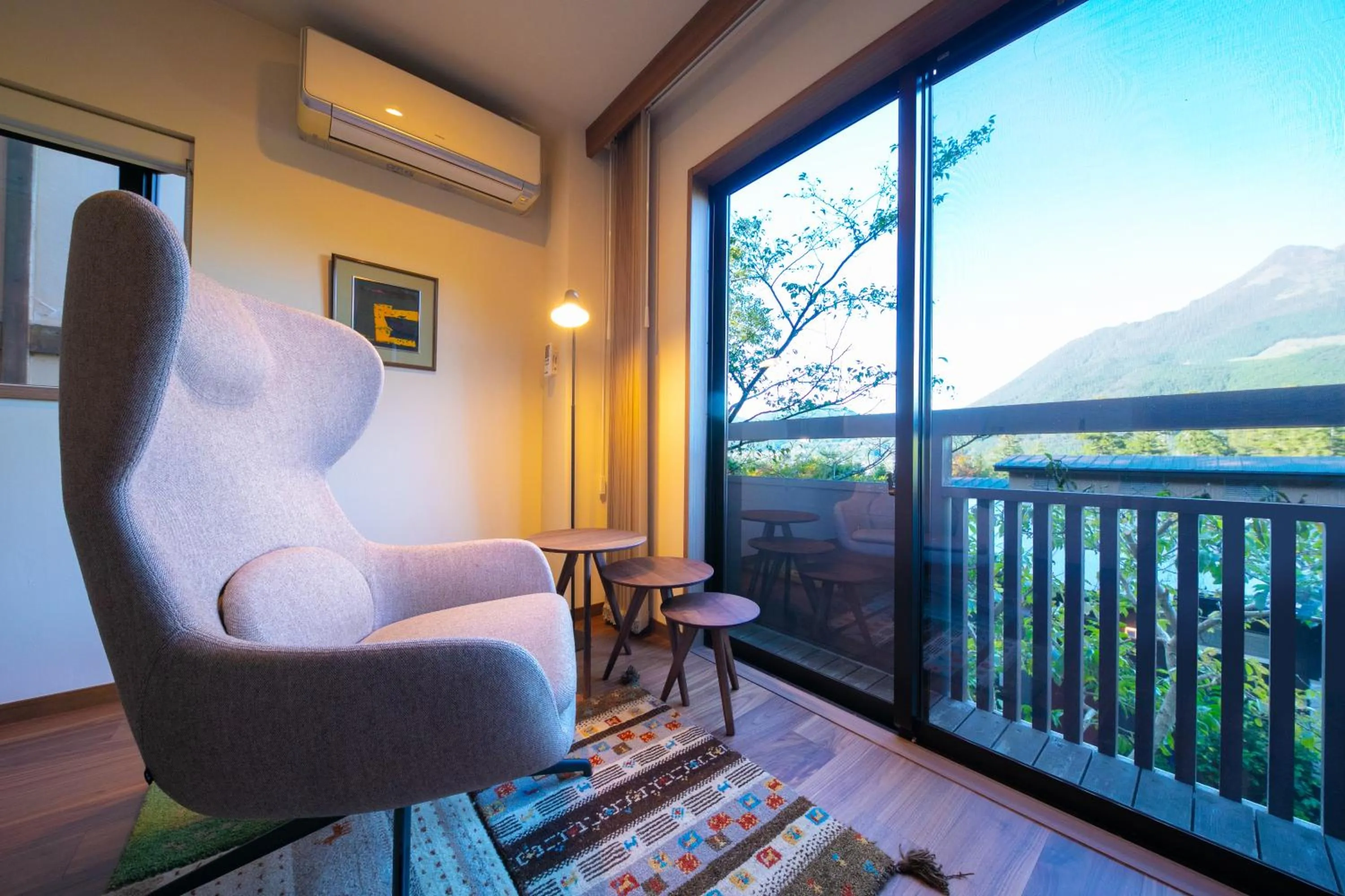 Natural landscape in Saigakukan