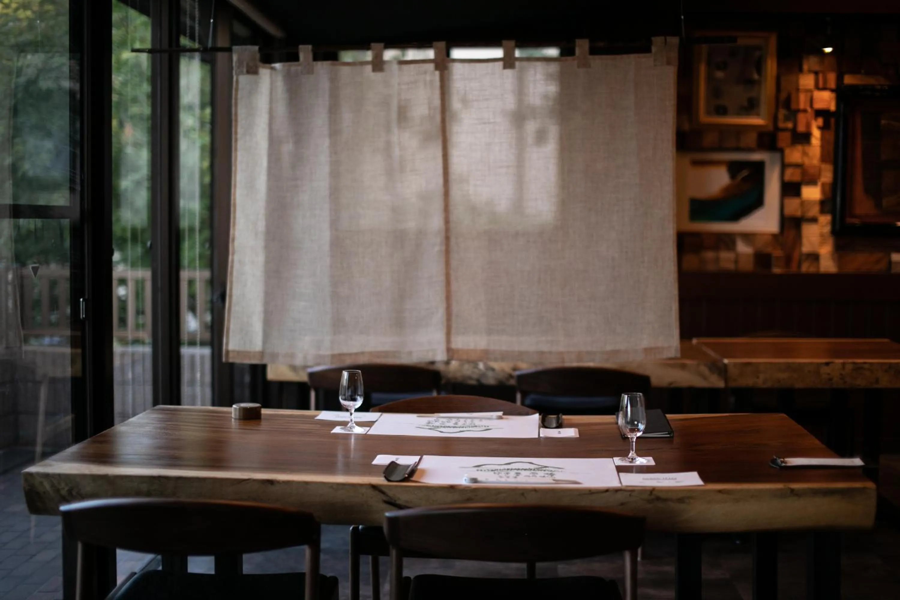 Restaurant/places to eat in Saigakukan