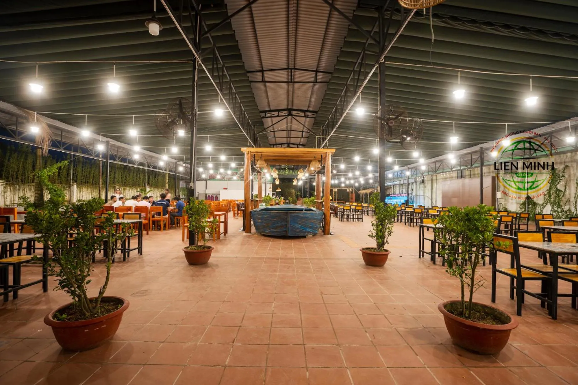 Restaurant/places to eat in Phú Quốc Hotel