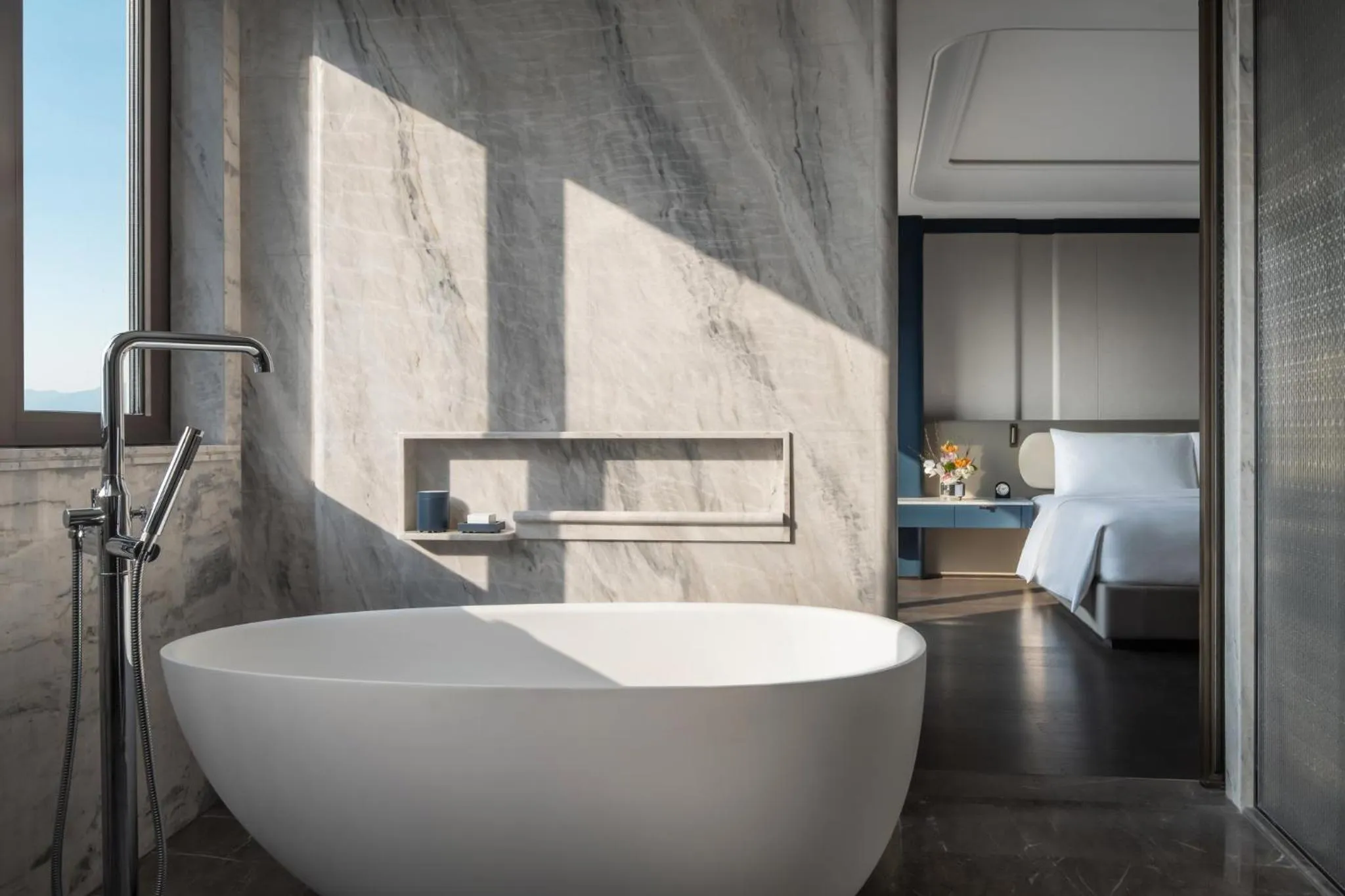 Bathroom in Hangzhou Wulin GDA Hotel, Vignette Collection