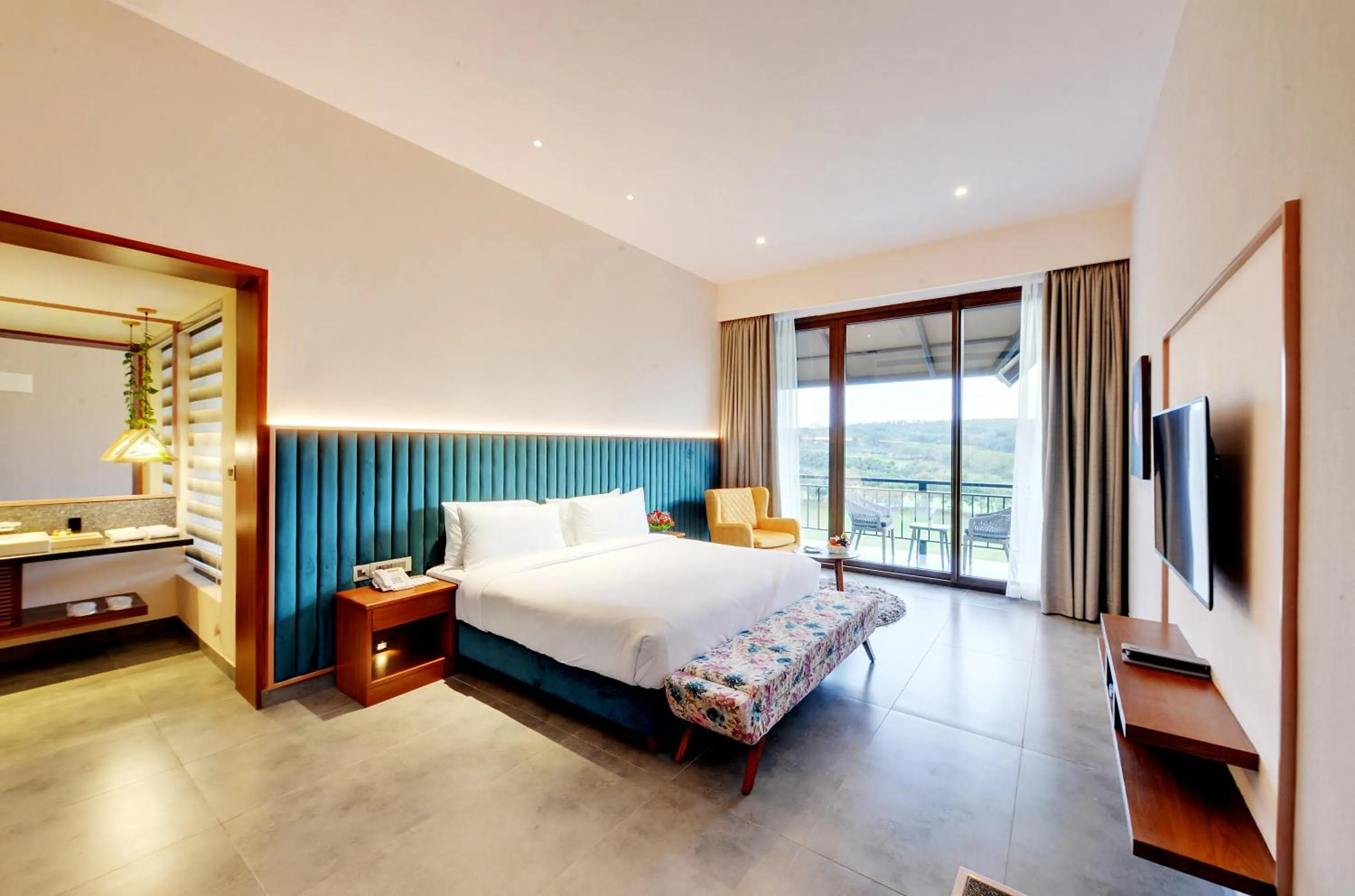 Garden view, Bed in Kimmane Luxury Golf Resort