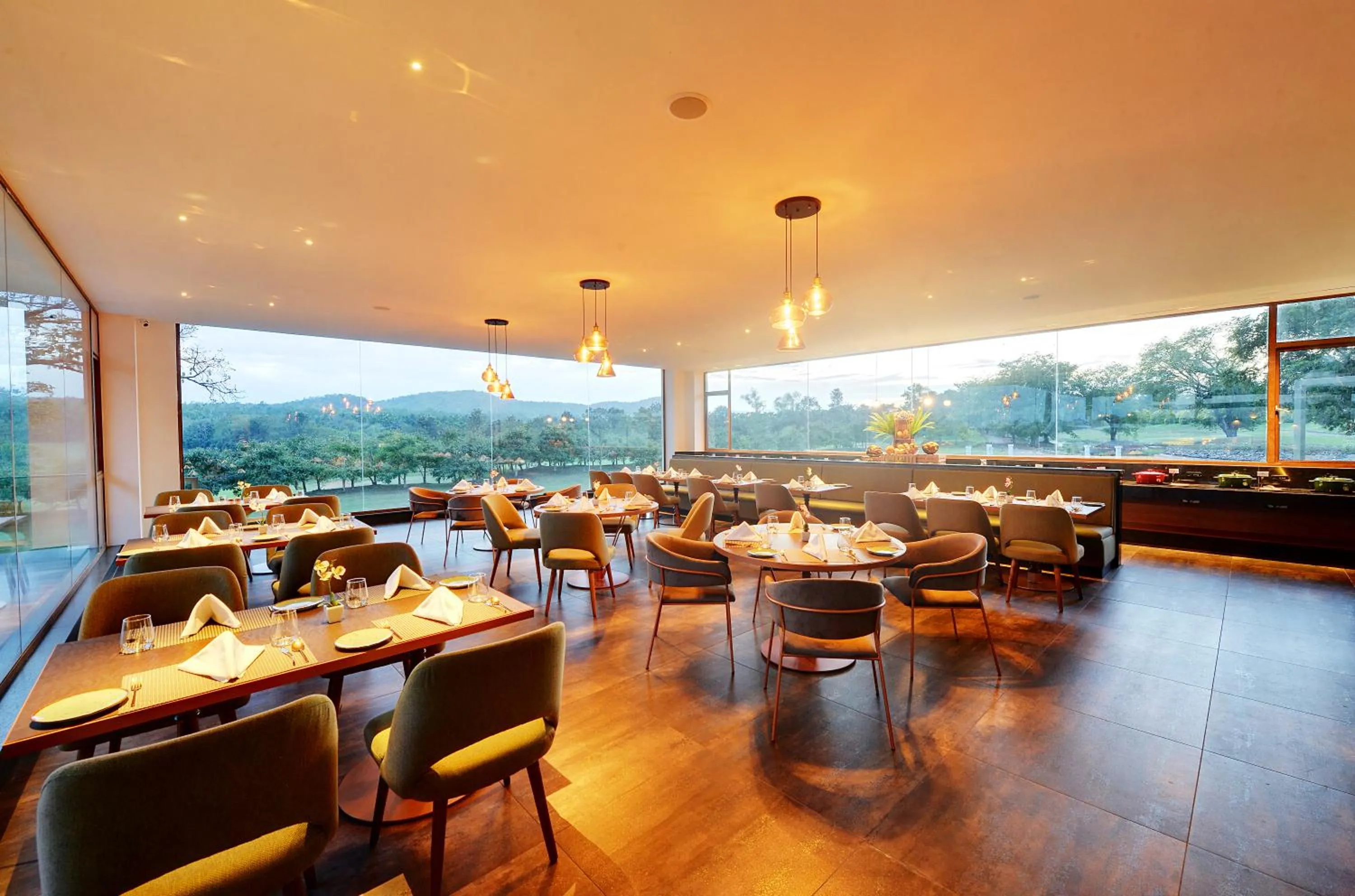 Restaurant/places to eat in Kimmane Luxury Golf Resort